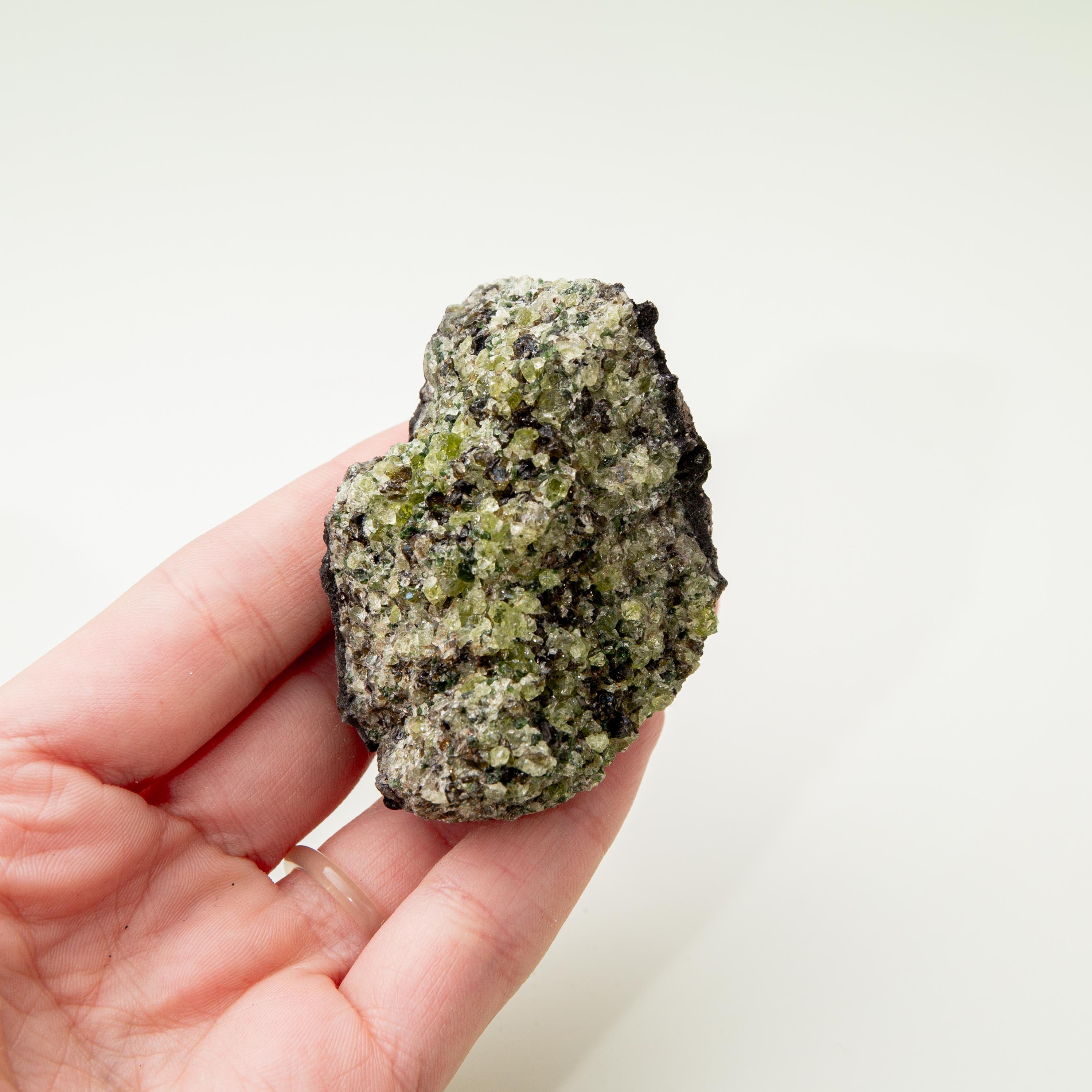 Epidote Rough - 110g(E)