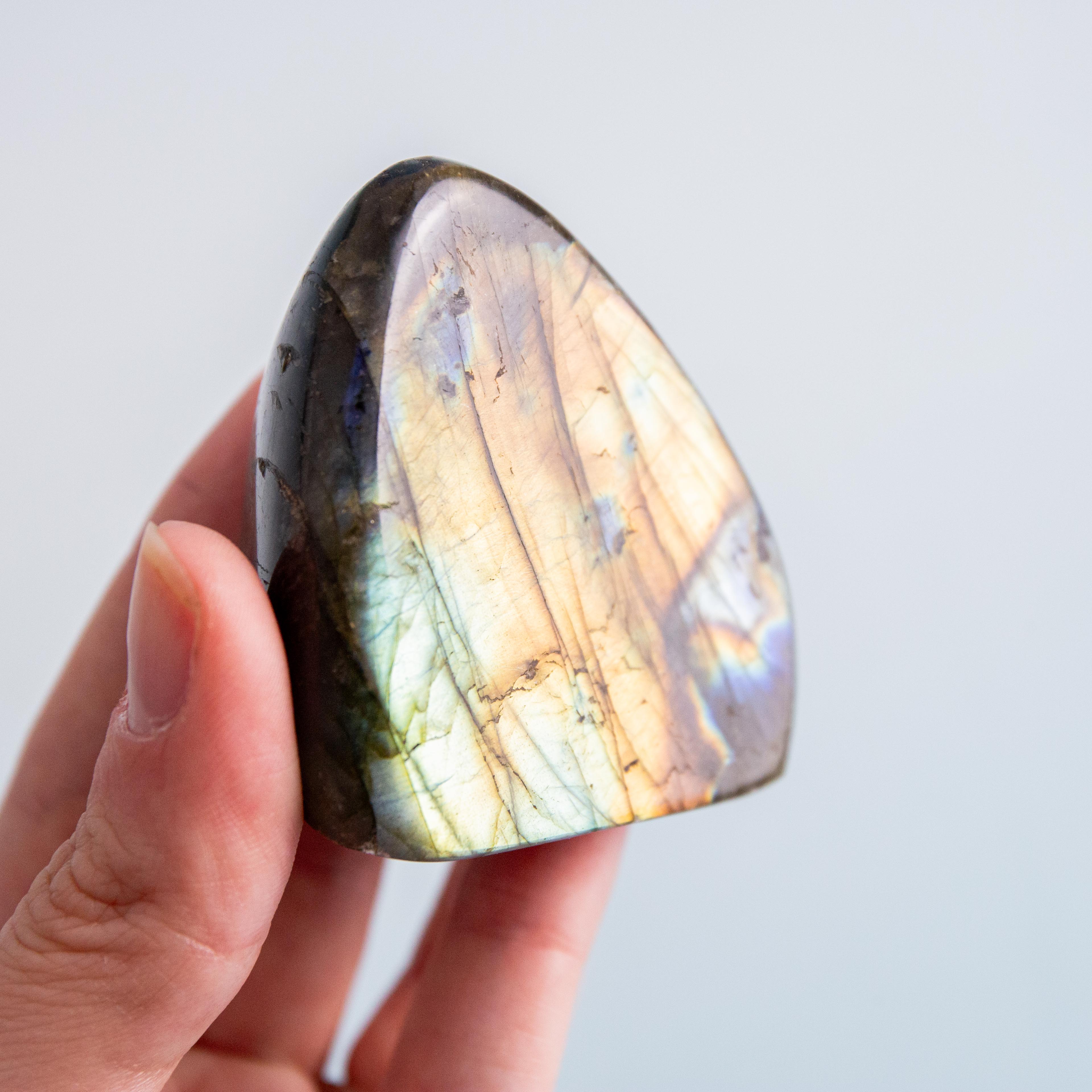 Labradorite Freeform - 133g/5.5cm (D)
