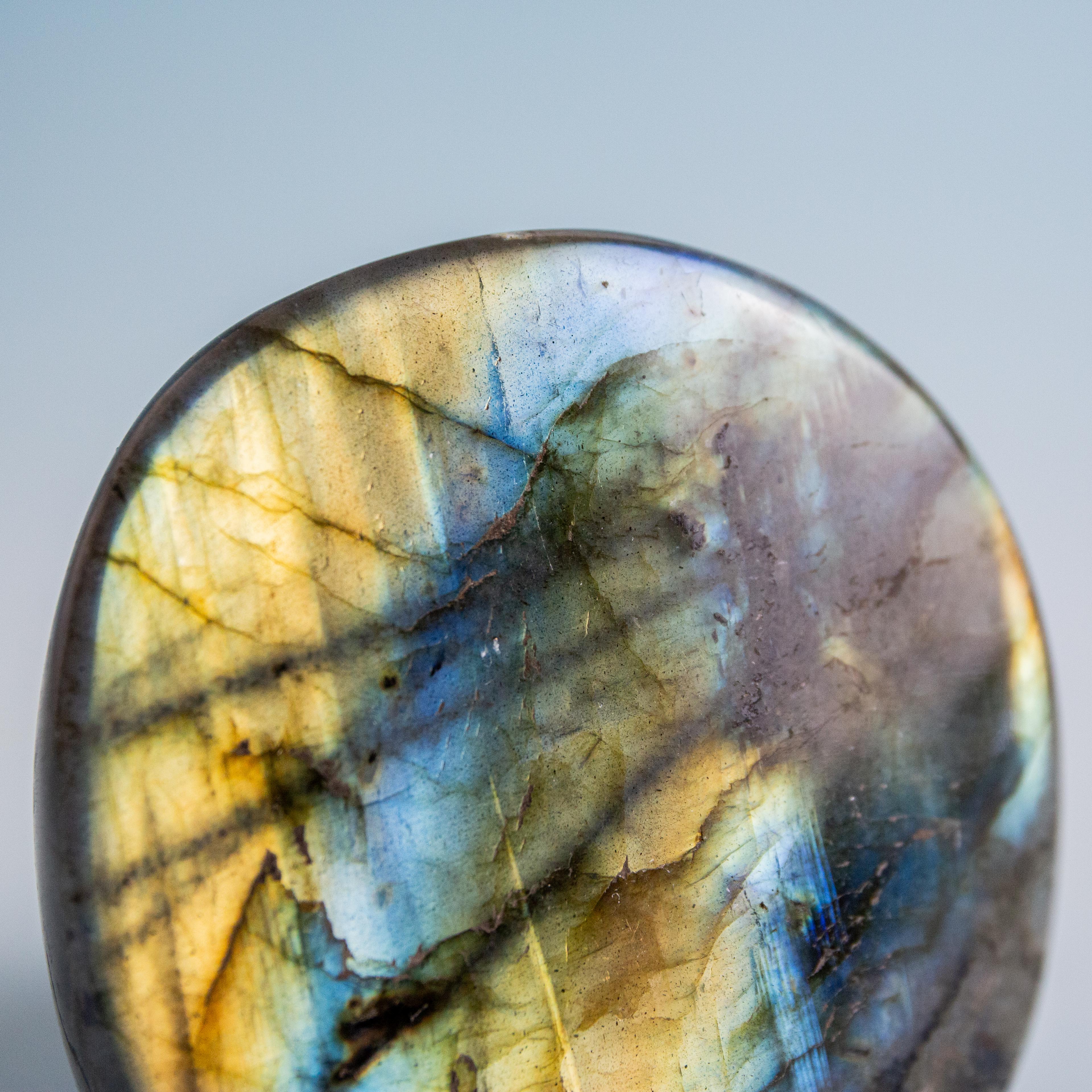 Labradorite Freeform - 131g/5cm (E)