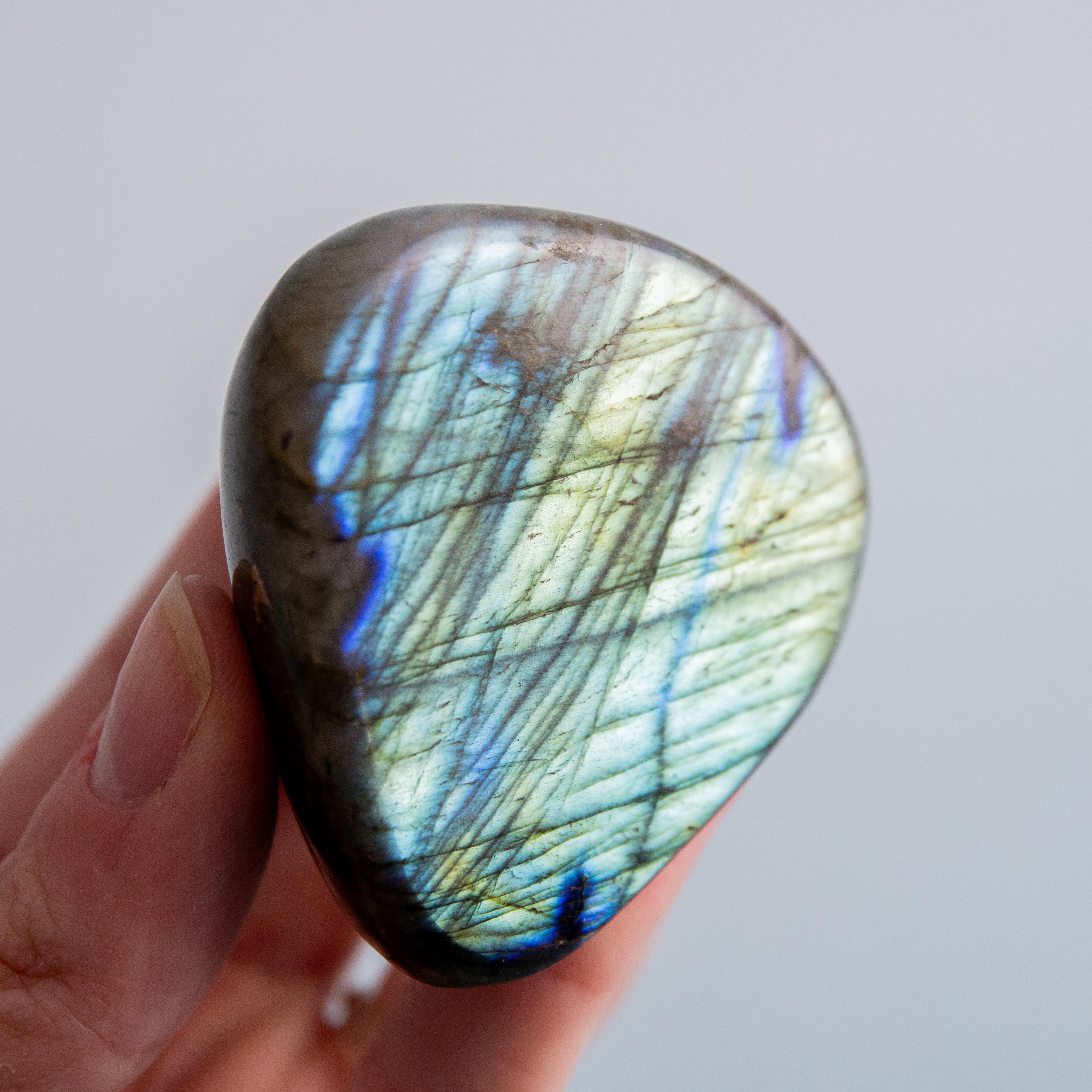 Labradorite Freeform - 105g/5cm (P)