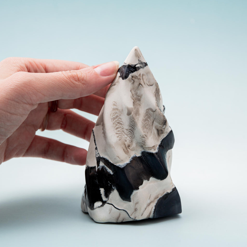 Volcanic Agate Flame - 367g/11cm (C)