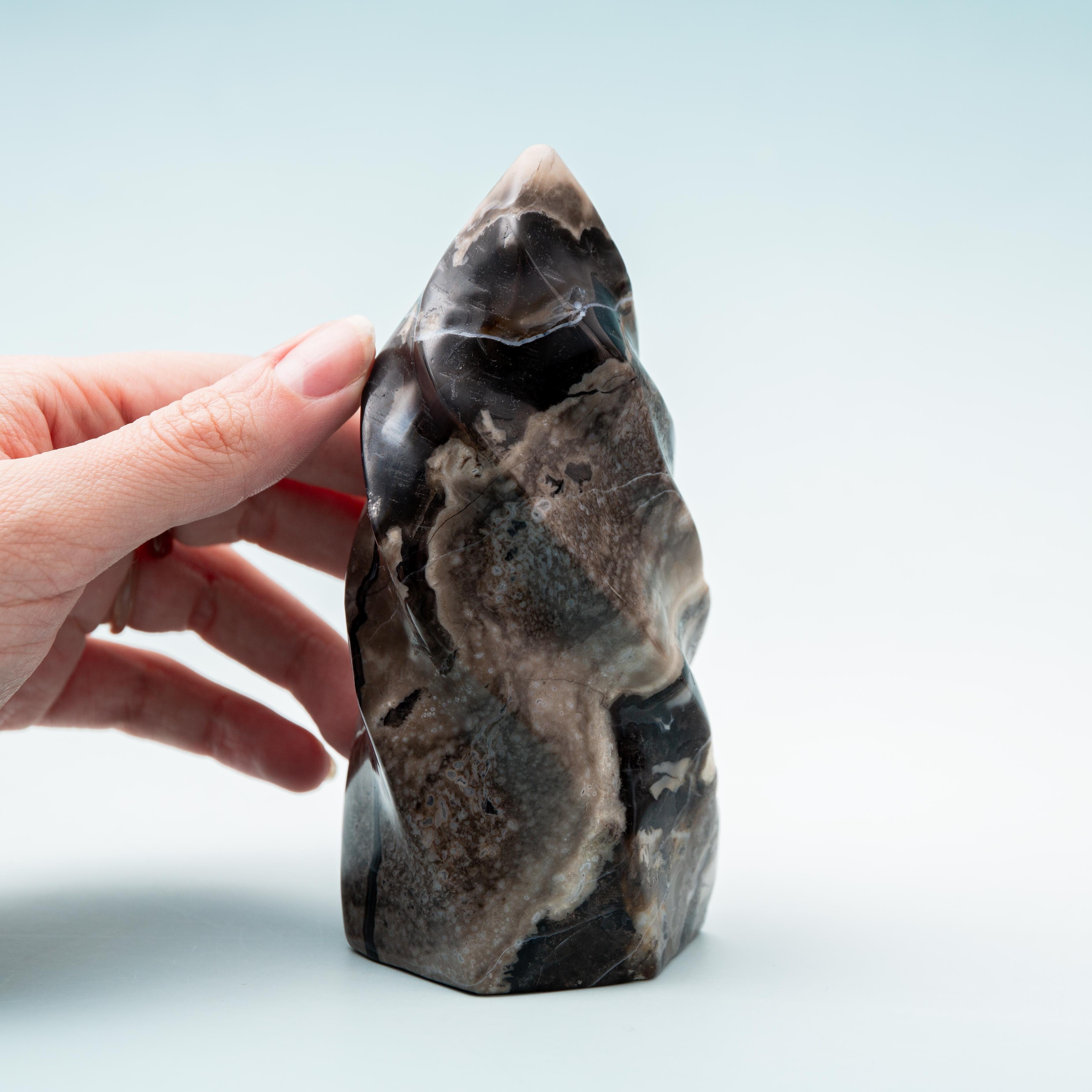 Volcanic Agate Flame - 506g/13cm (E)