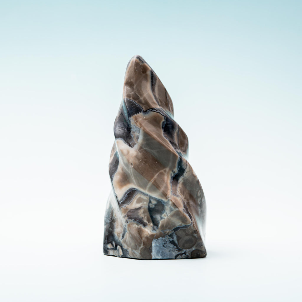 Volcanic Agate Flame - 402g/12cm (K)