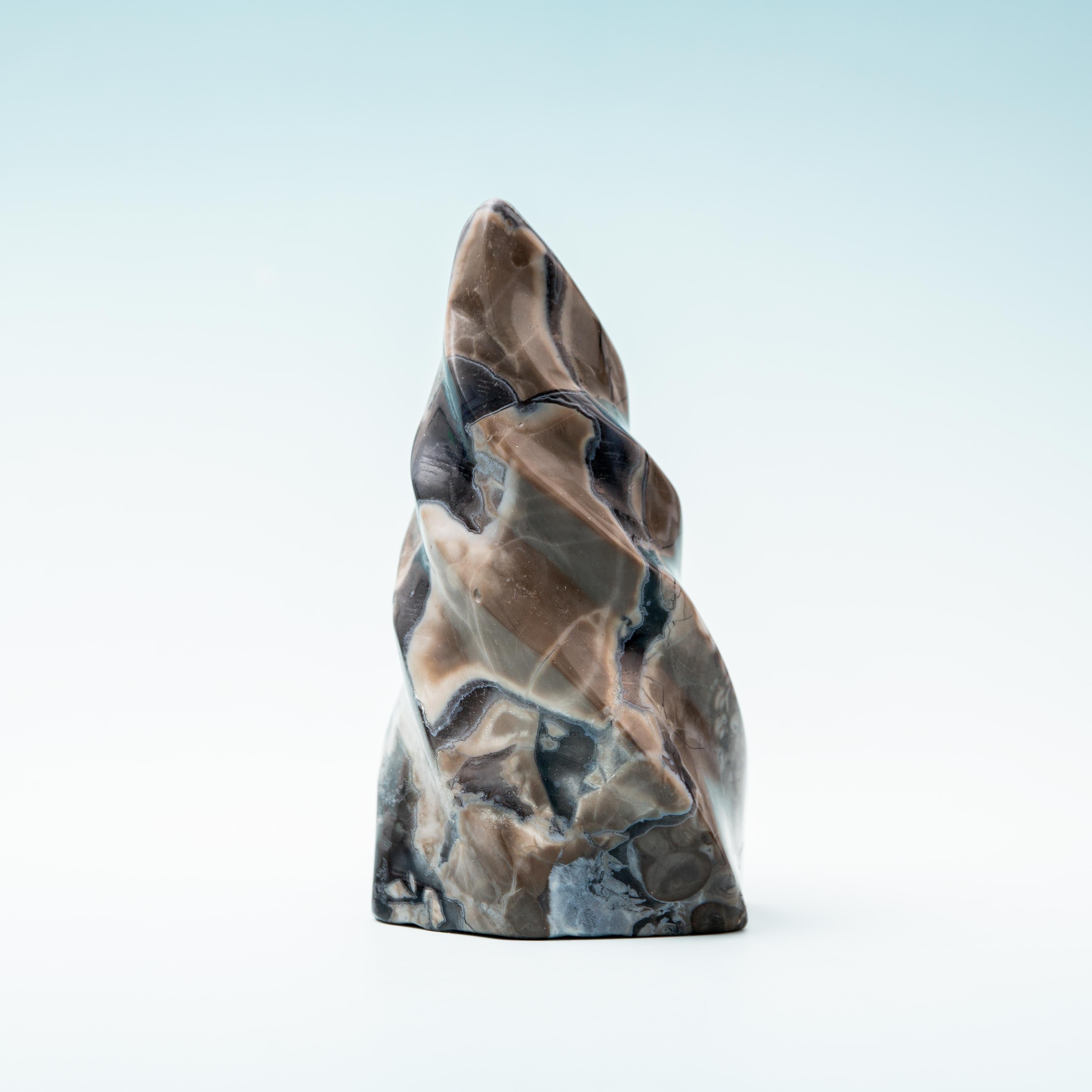 Volcanic Agate Flame - 402g/12cm (K)