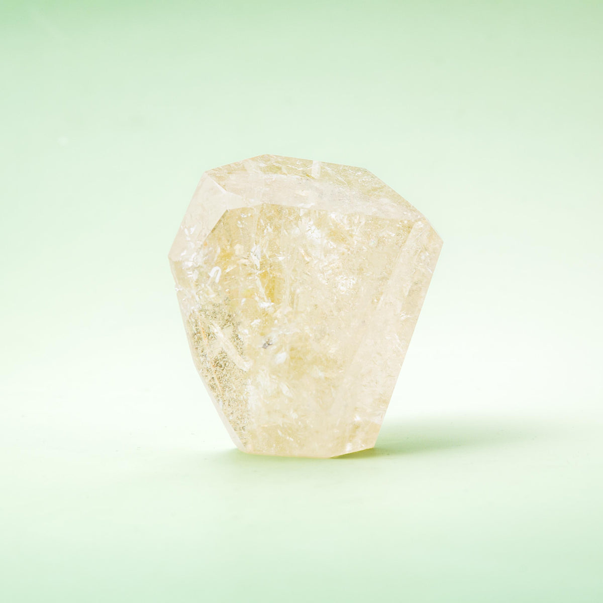 Lemon Quartz Crystal - 5 cm 215 gr (A)