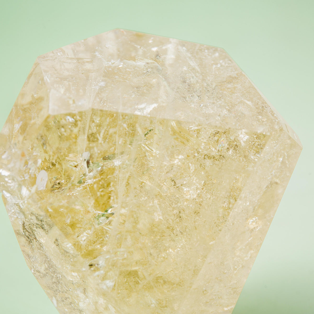 Lemon Quartz Crystal - 5 cm 215 gr (A)