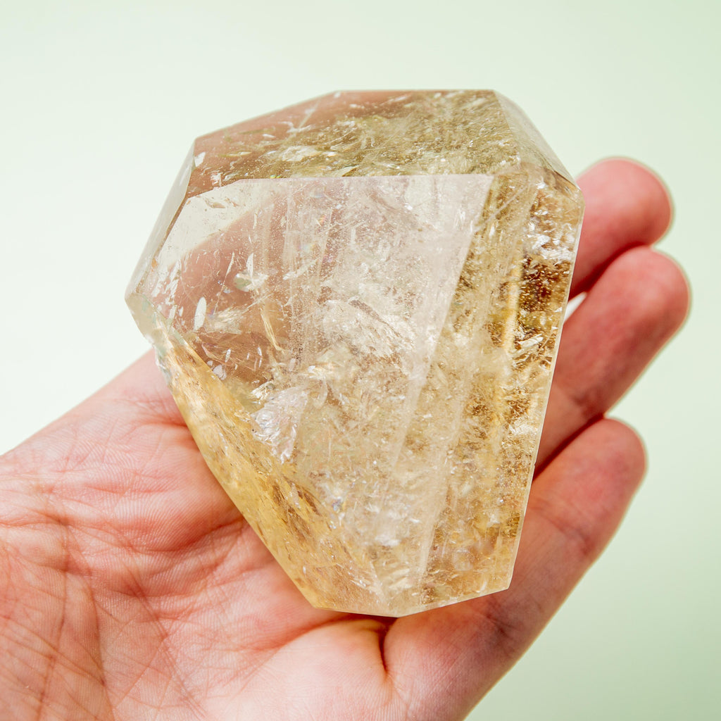 Lemon Quartz Crystal - 5 cm 215 gr (A)