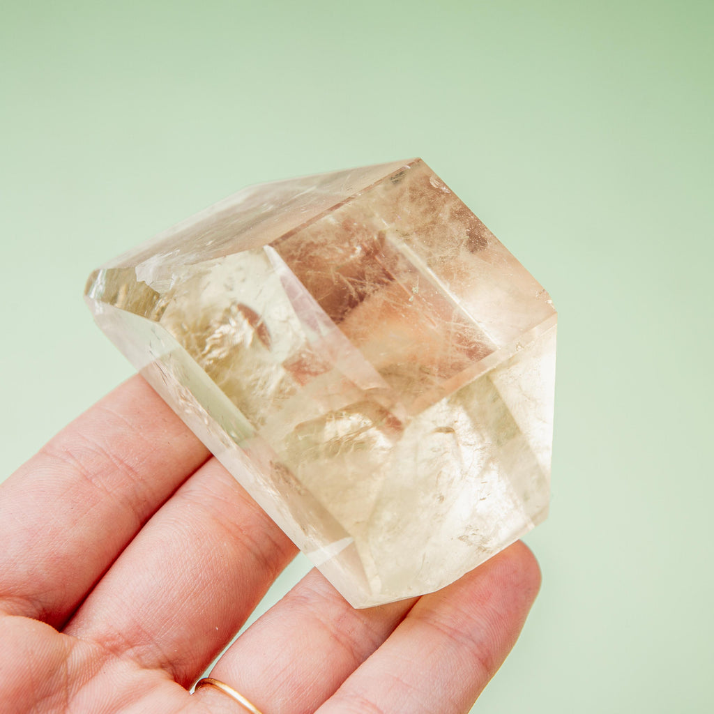Lemon Quartz Crystal - 4 cm 152gr (D)