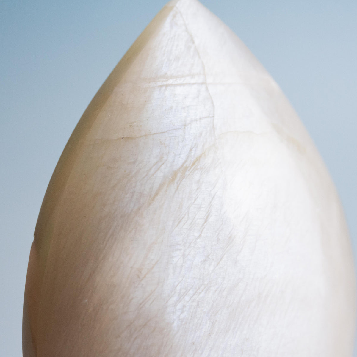 Moonstone Deco - 8 cm 146 gr (B)