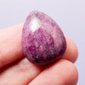 Ruby Zoisite Drop - 2 cm 8 gr (A1)