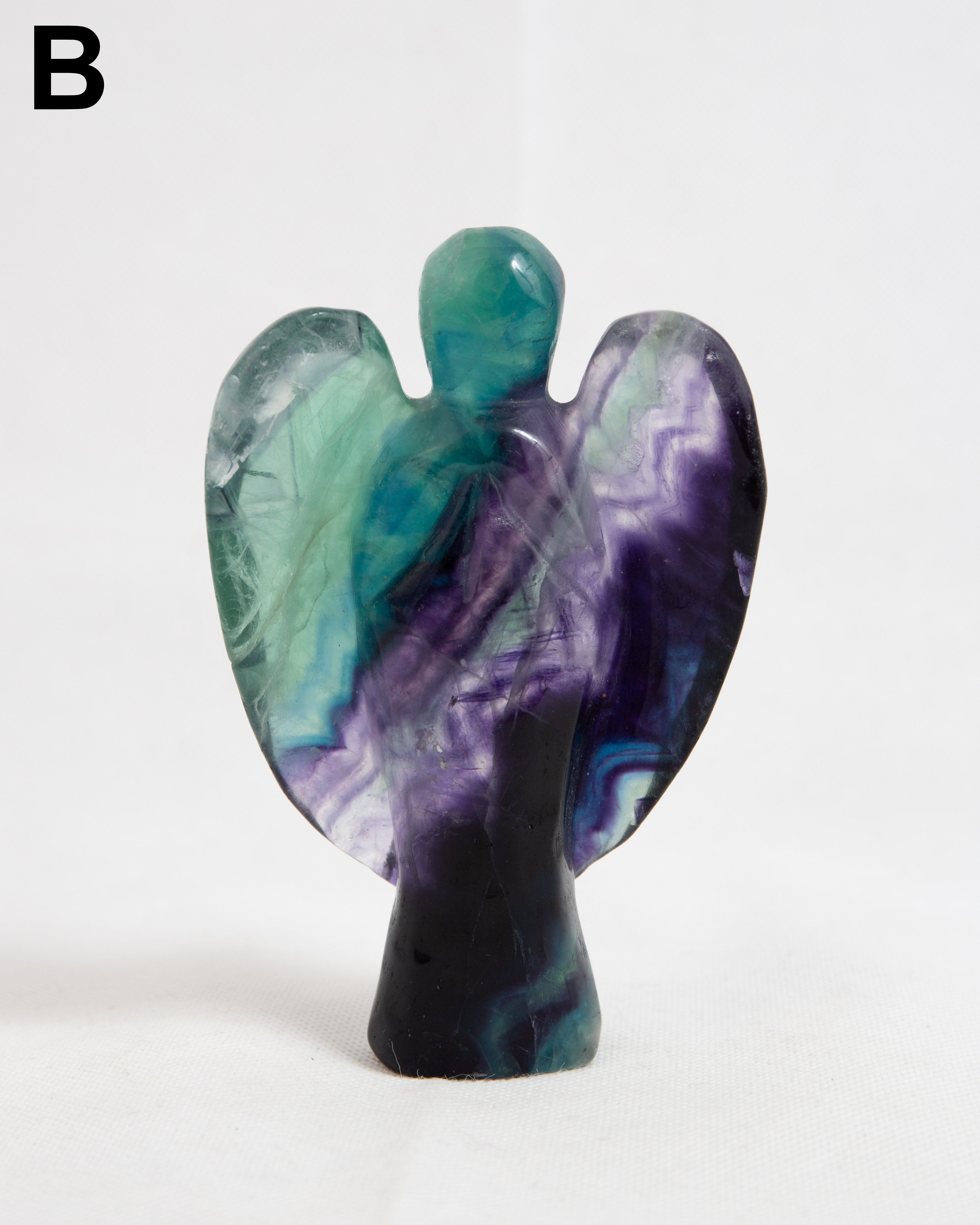 Angyal Faragvány Fluoritból / Angel Carving – Fluorite B