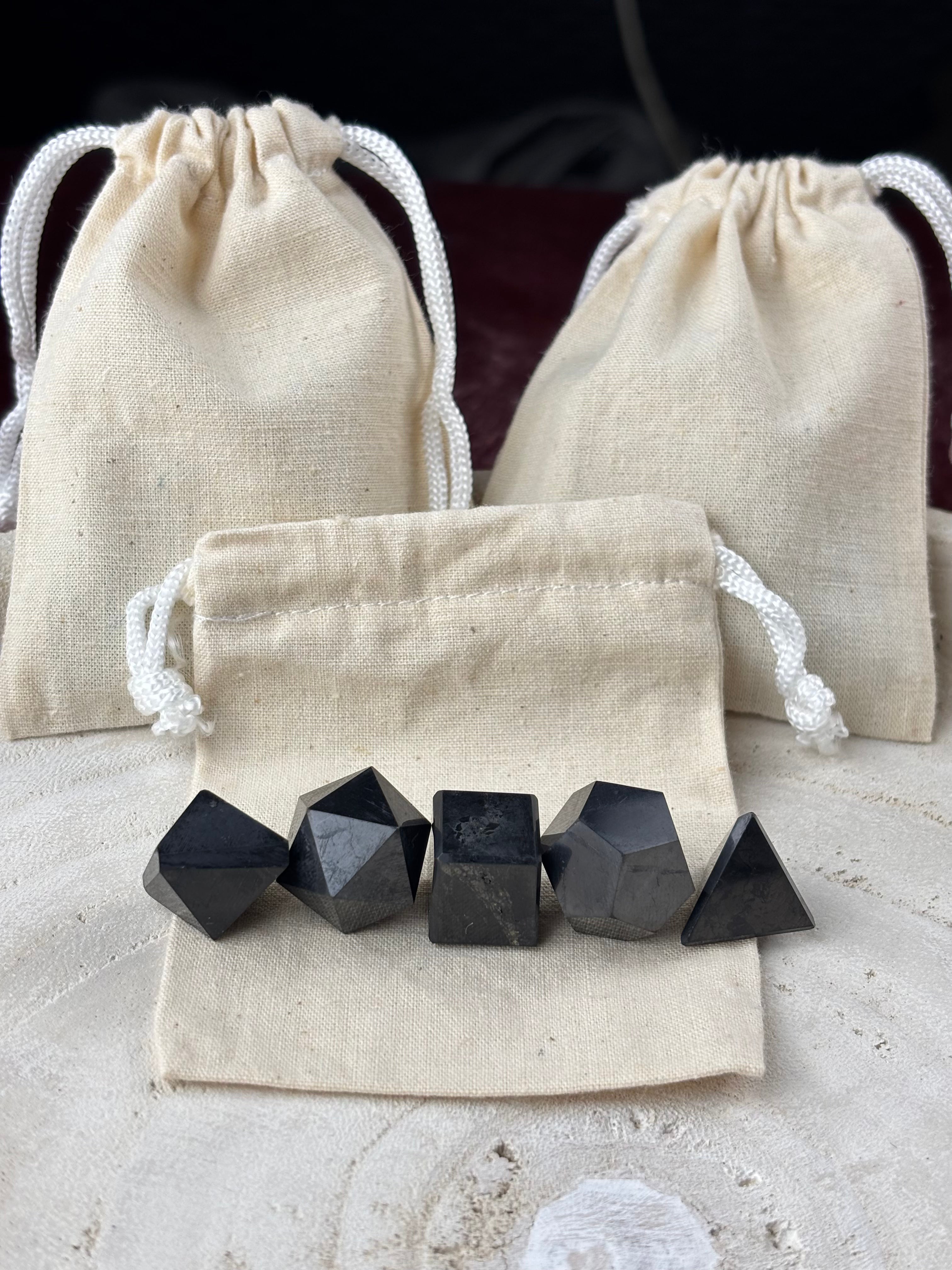 Platonic Mini set Shugite 🖤