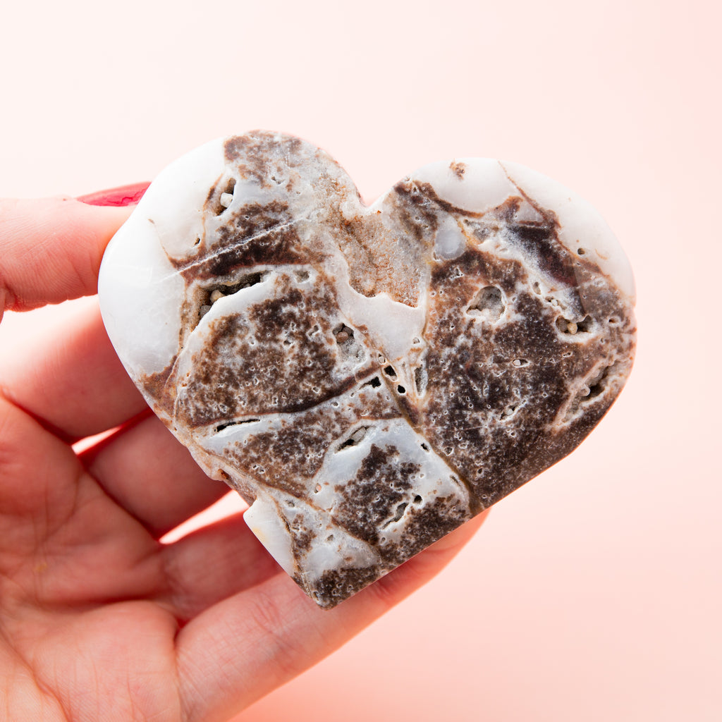Quartzite Heart- 7.5cm/H12A