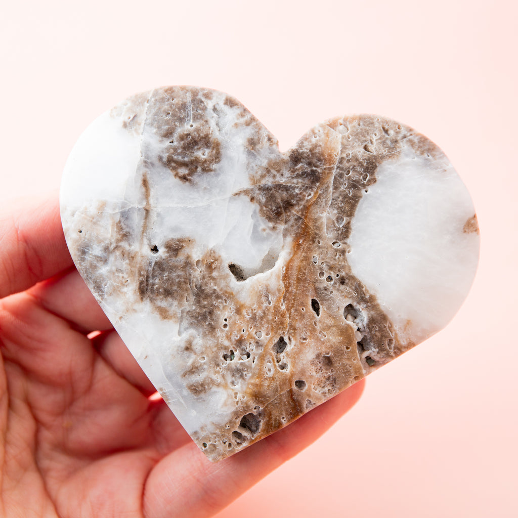 Quartzite Heart- 8cm/H12D