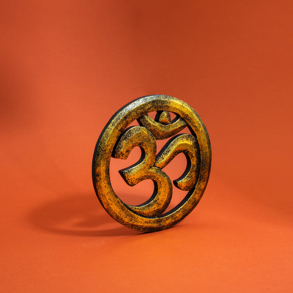 Om Symbol – Wooden Wall Hanging 15cm/1cm-Gold
