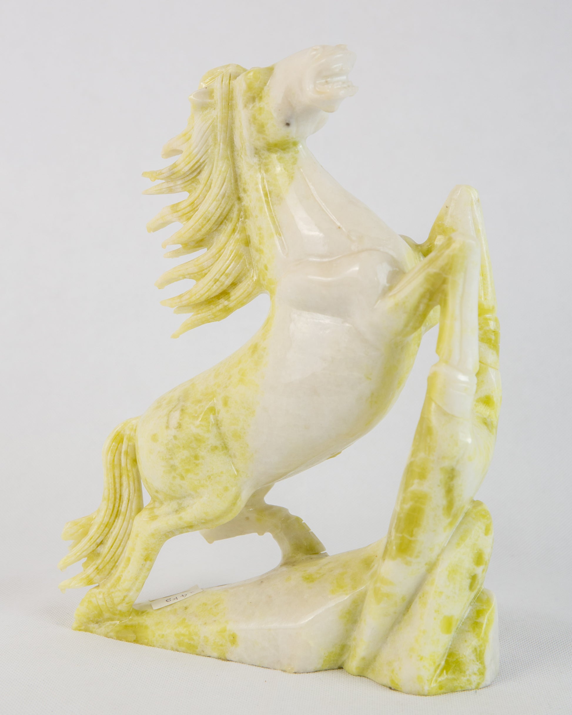 Ló Faragvány Szerpentinből / Horse Carving – Serpentine