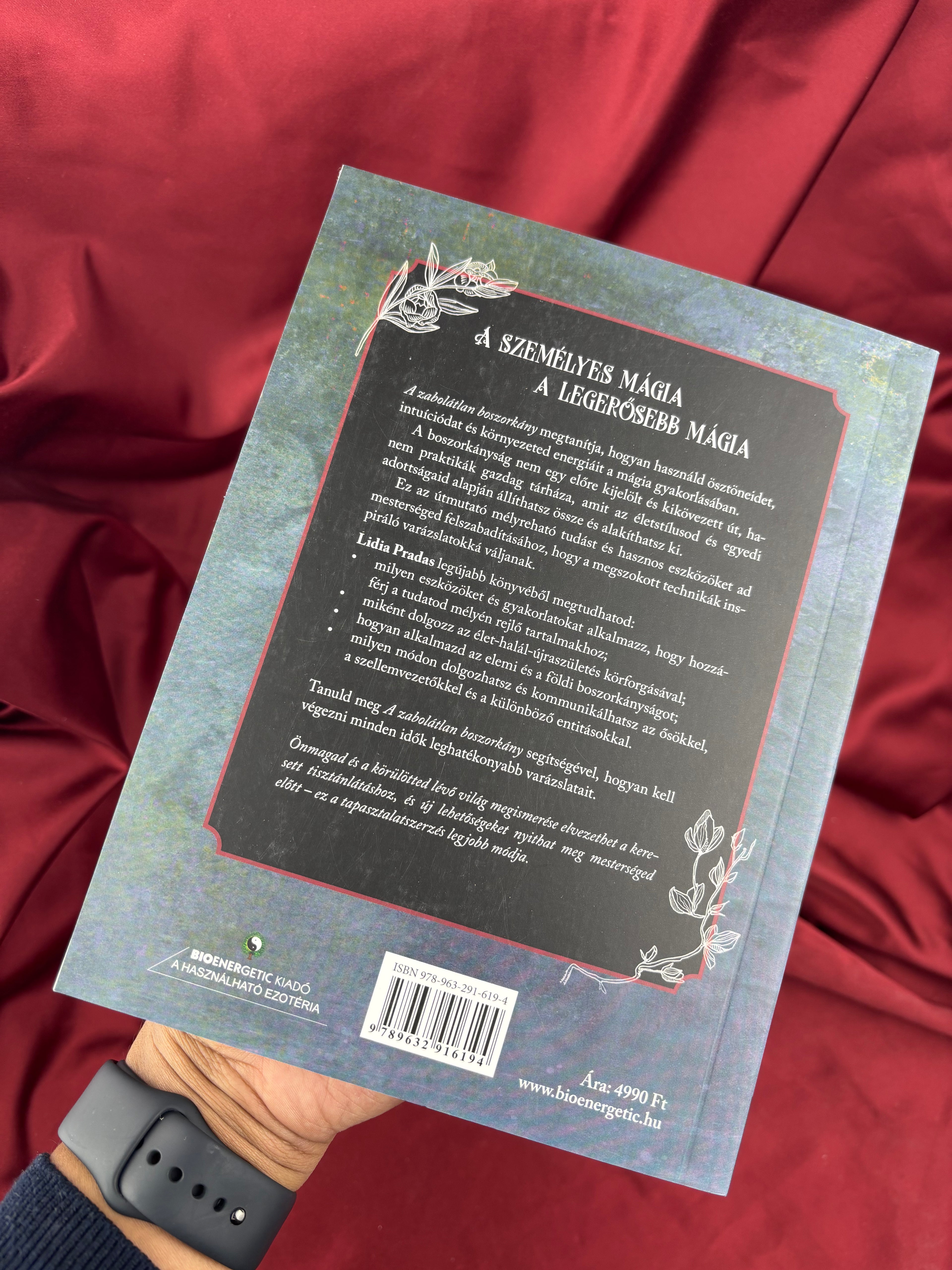 A zabolátlan boszorkány- Ragadd meg ösztöneidet, fedezd fel ősi mesterséged