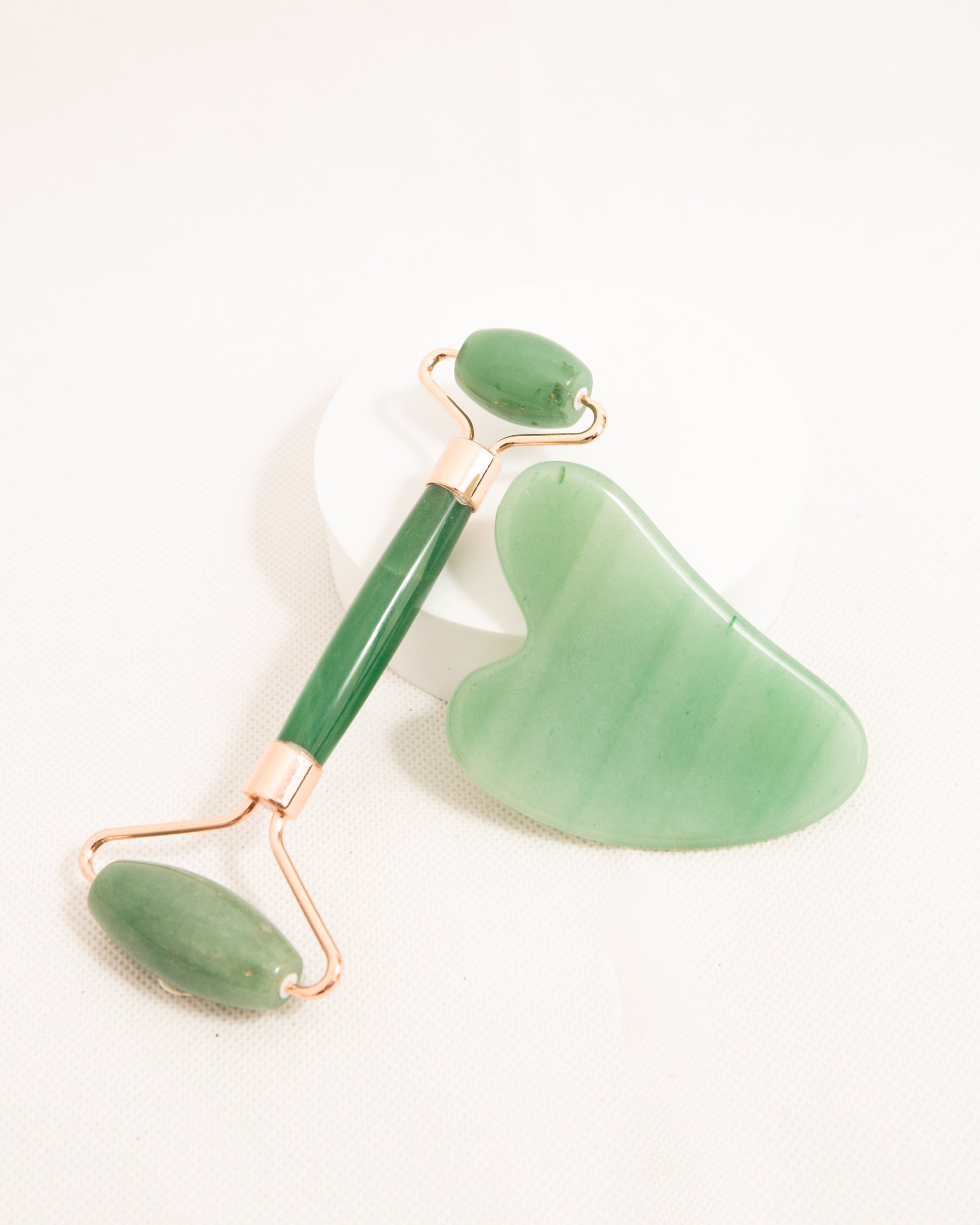Anti-Aging Facial Massage Gift Set (Kristály Guasha és Roller)