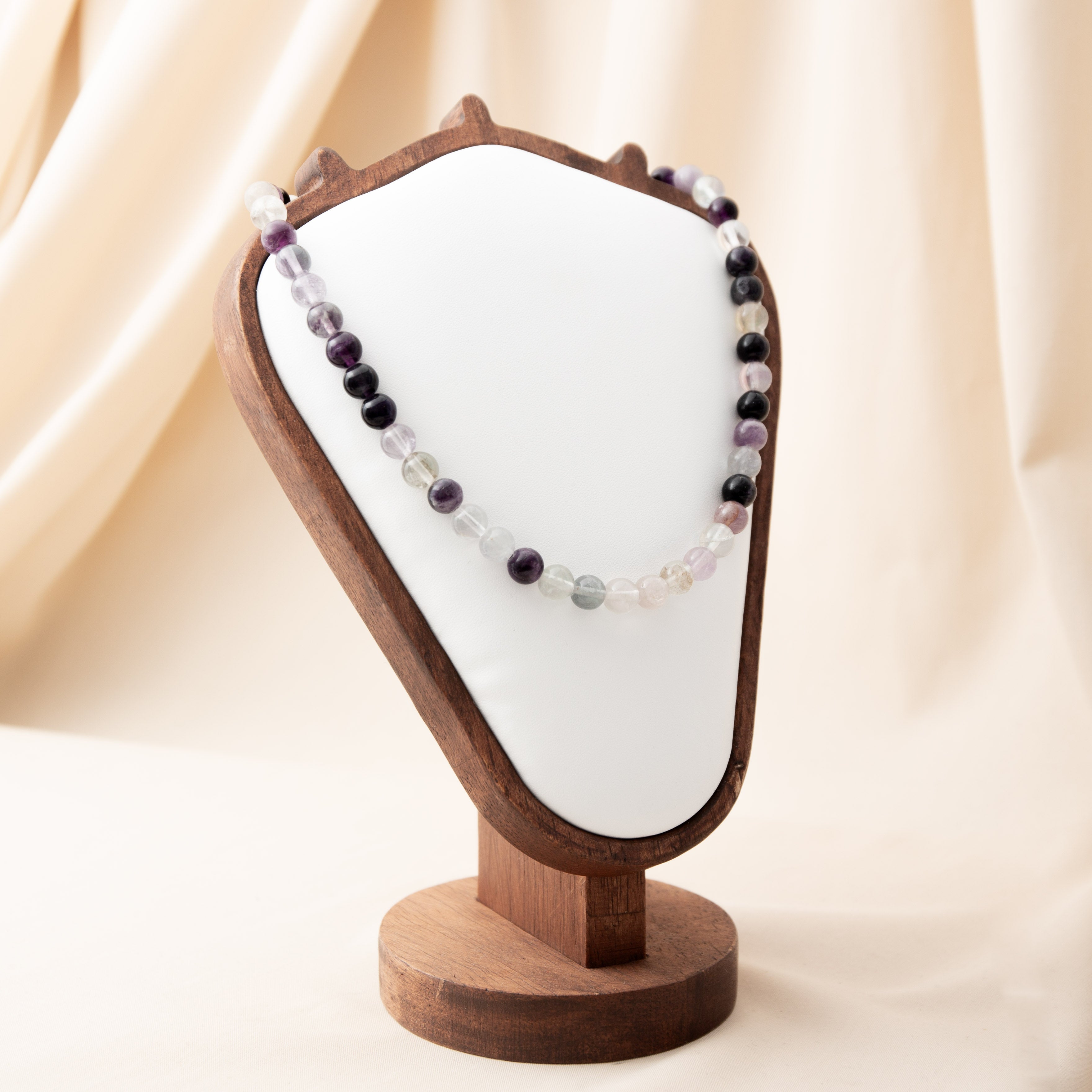 Nyaklánc - Lila fluorit 42,3cm 8mm