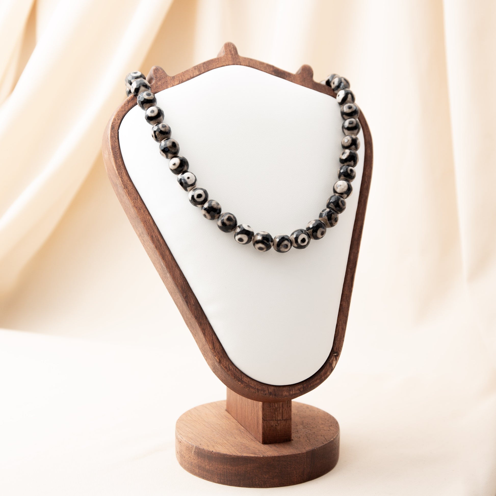 Nyaklánc - Tibeti Szem Achát 49cm 10mm