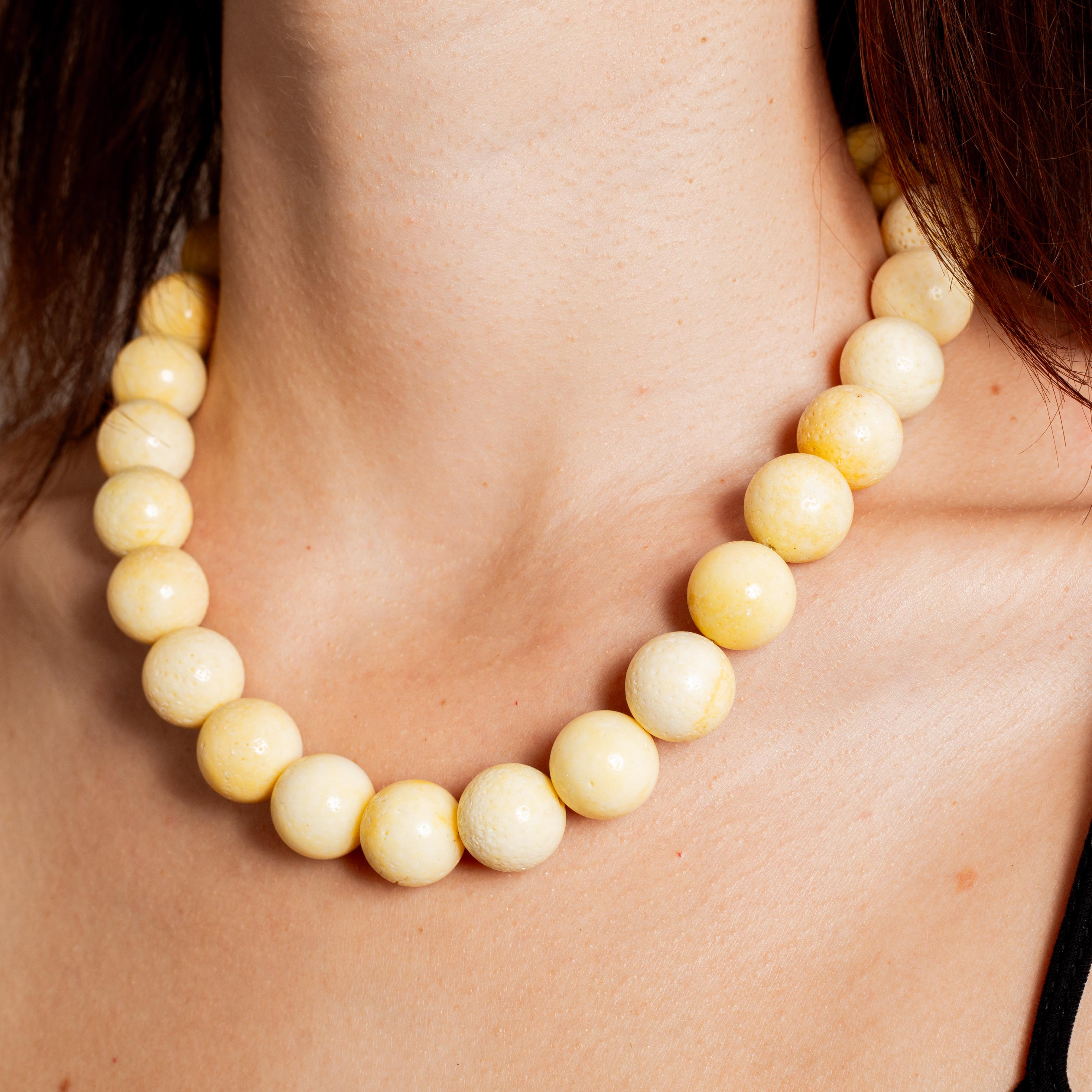 Coral Necklace - 45cm/15mm