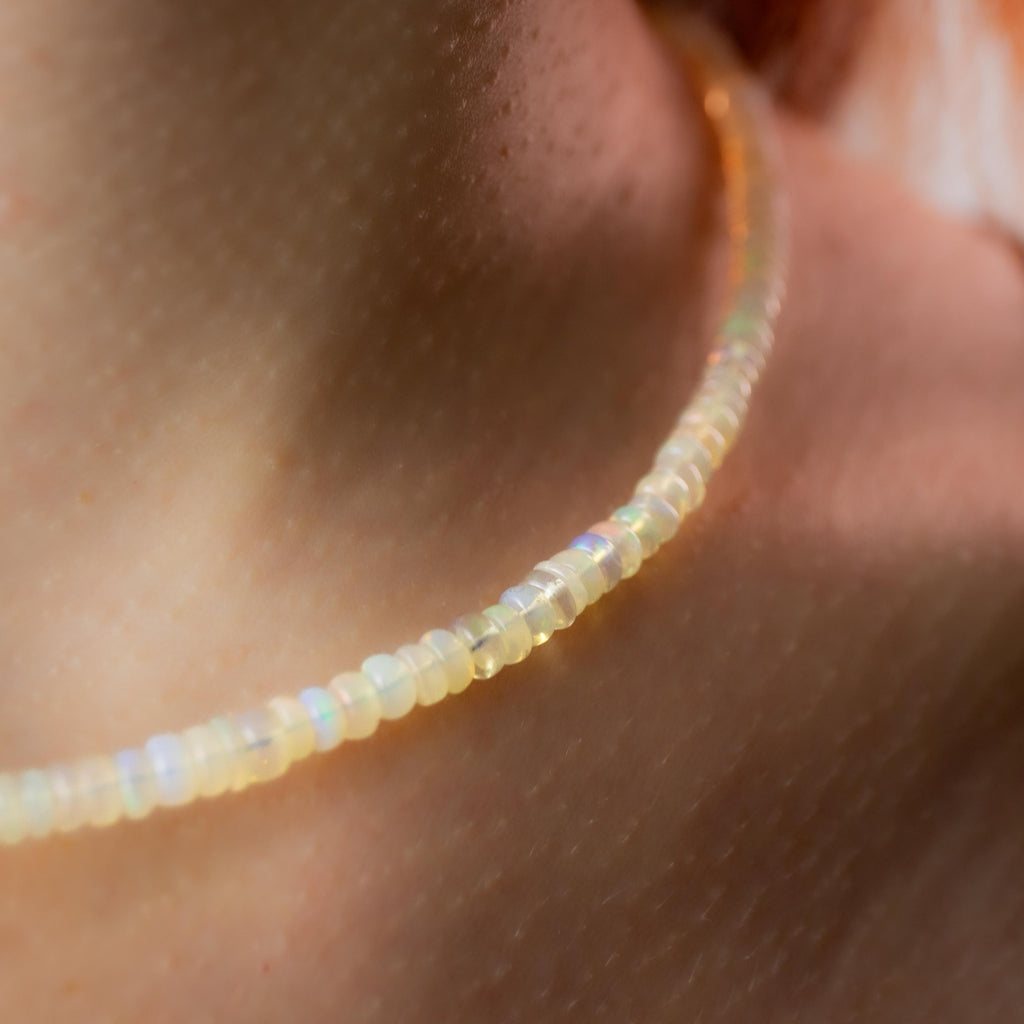 Noble Opal Necklace - 41-45cm/3-7mm