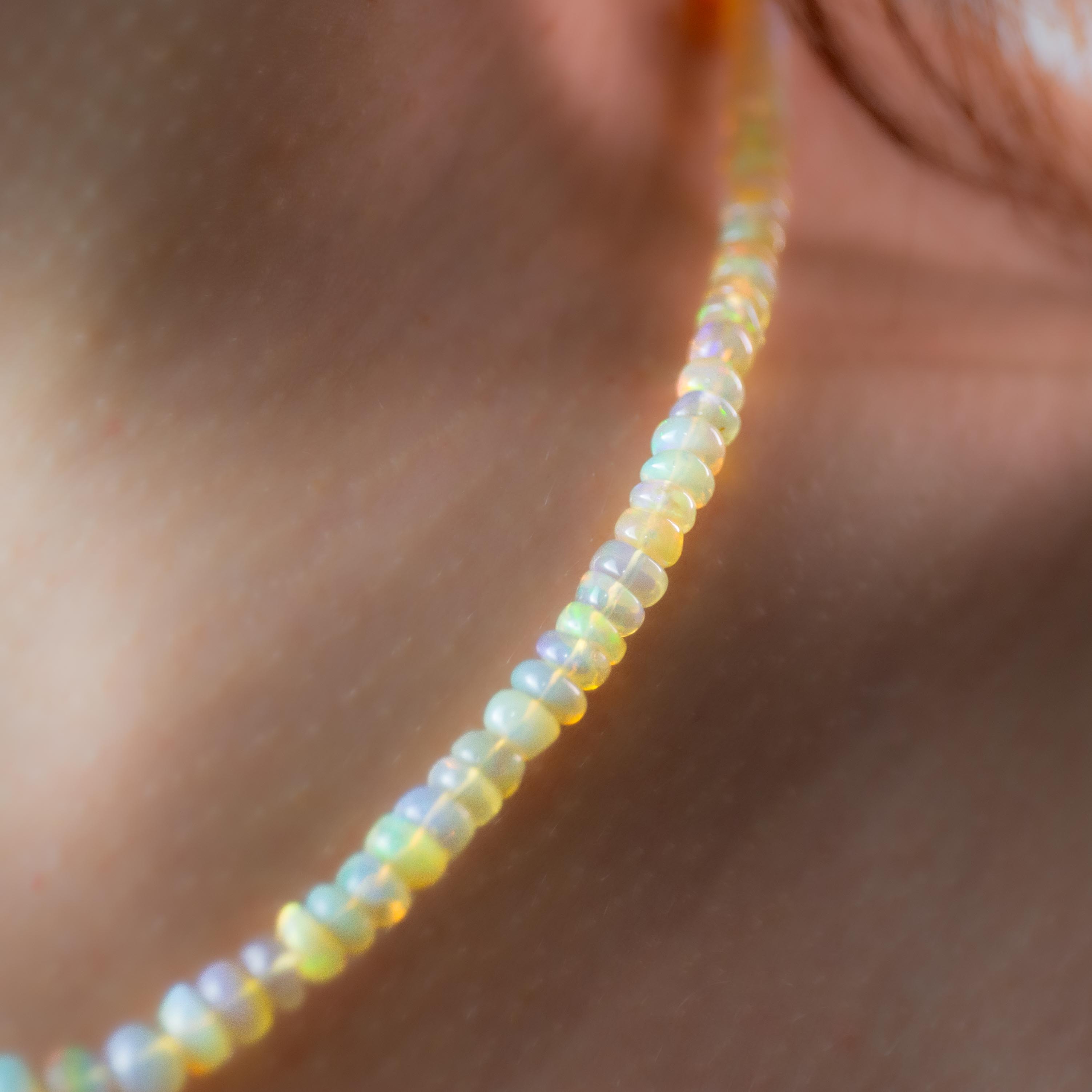 Noble Opal Necklace - 44-48cm/4-7mm