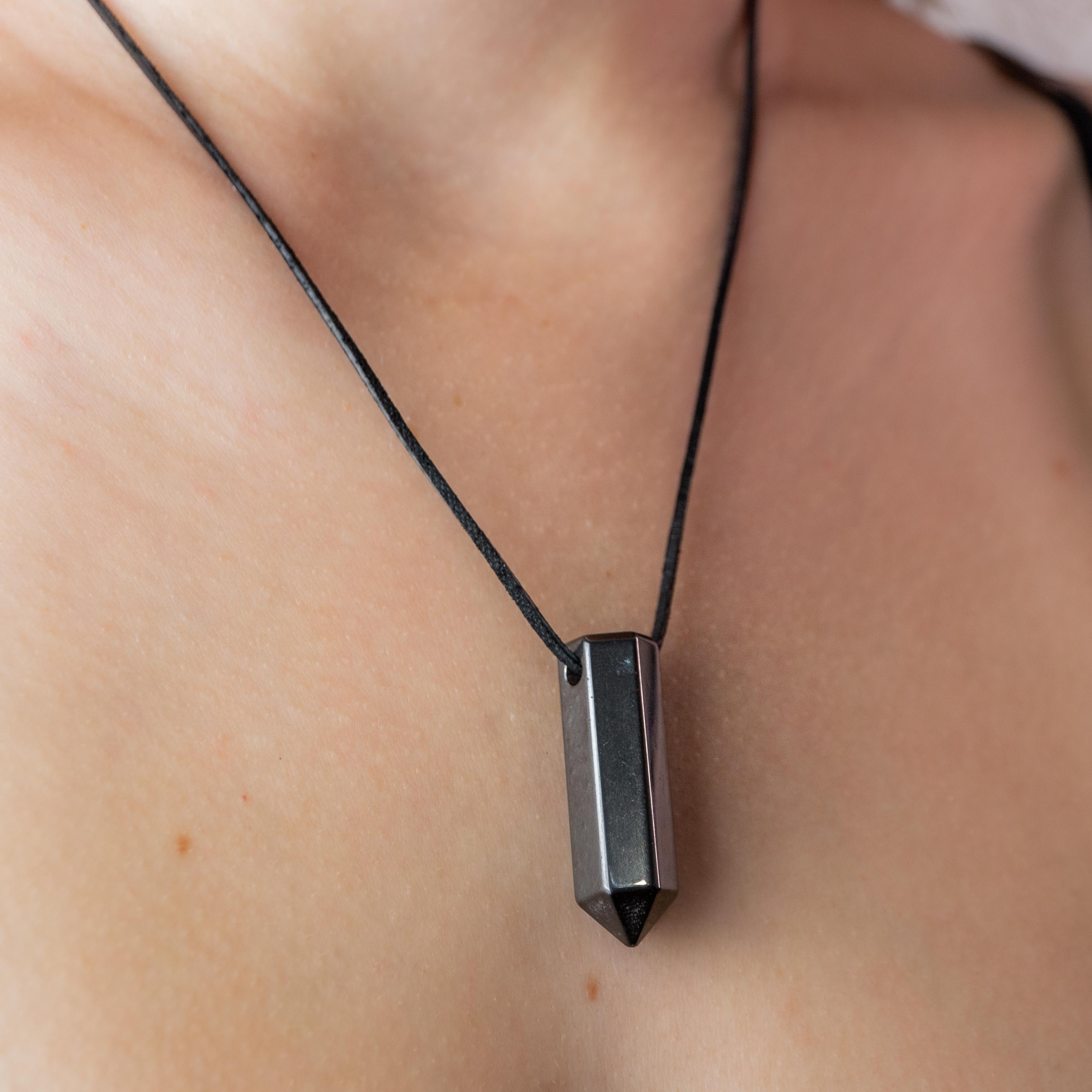 Hematite Pendant - 3.8cm