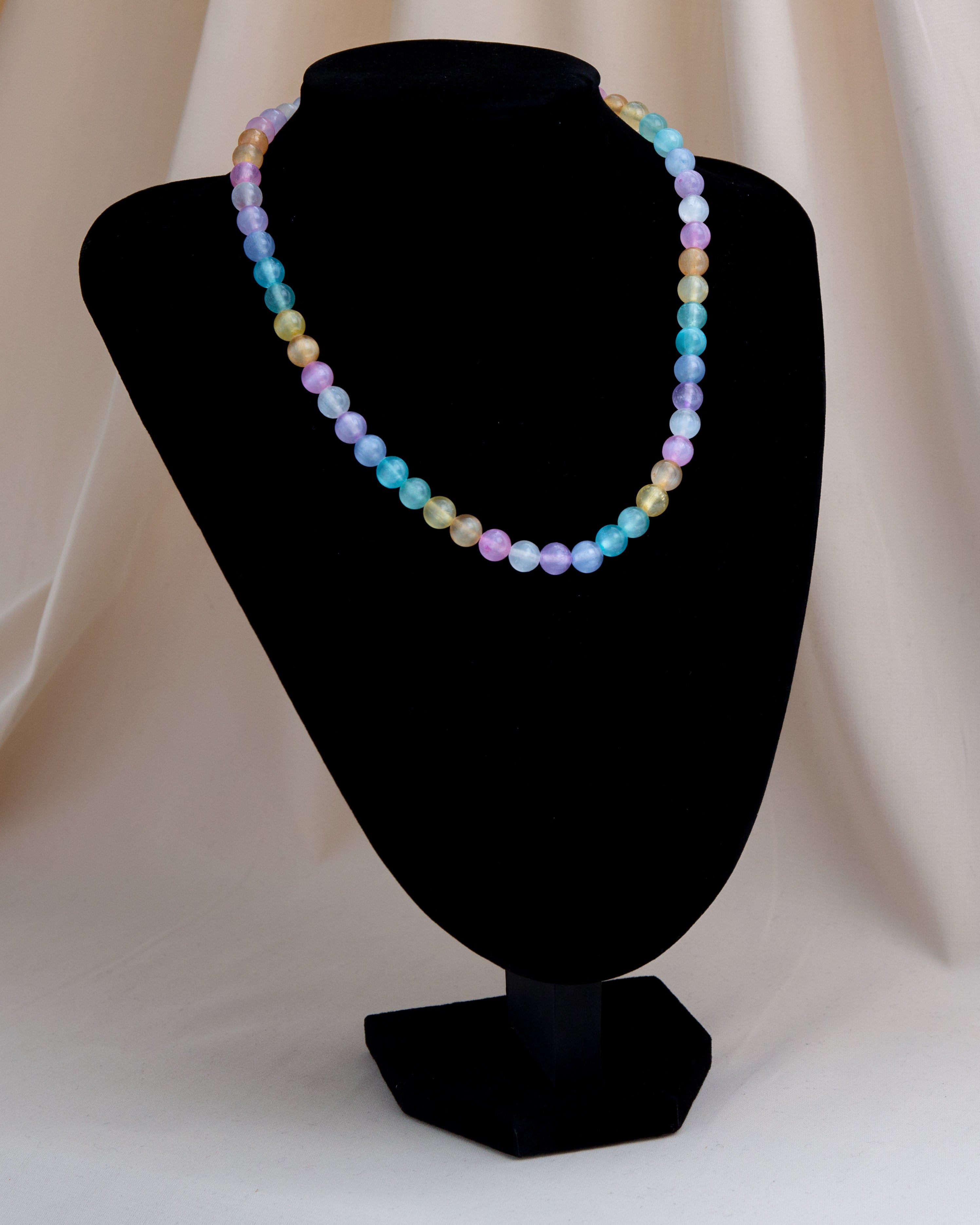 Necklace Selenite Coloured 46,5CM