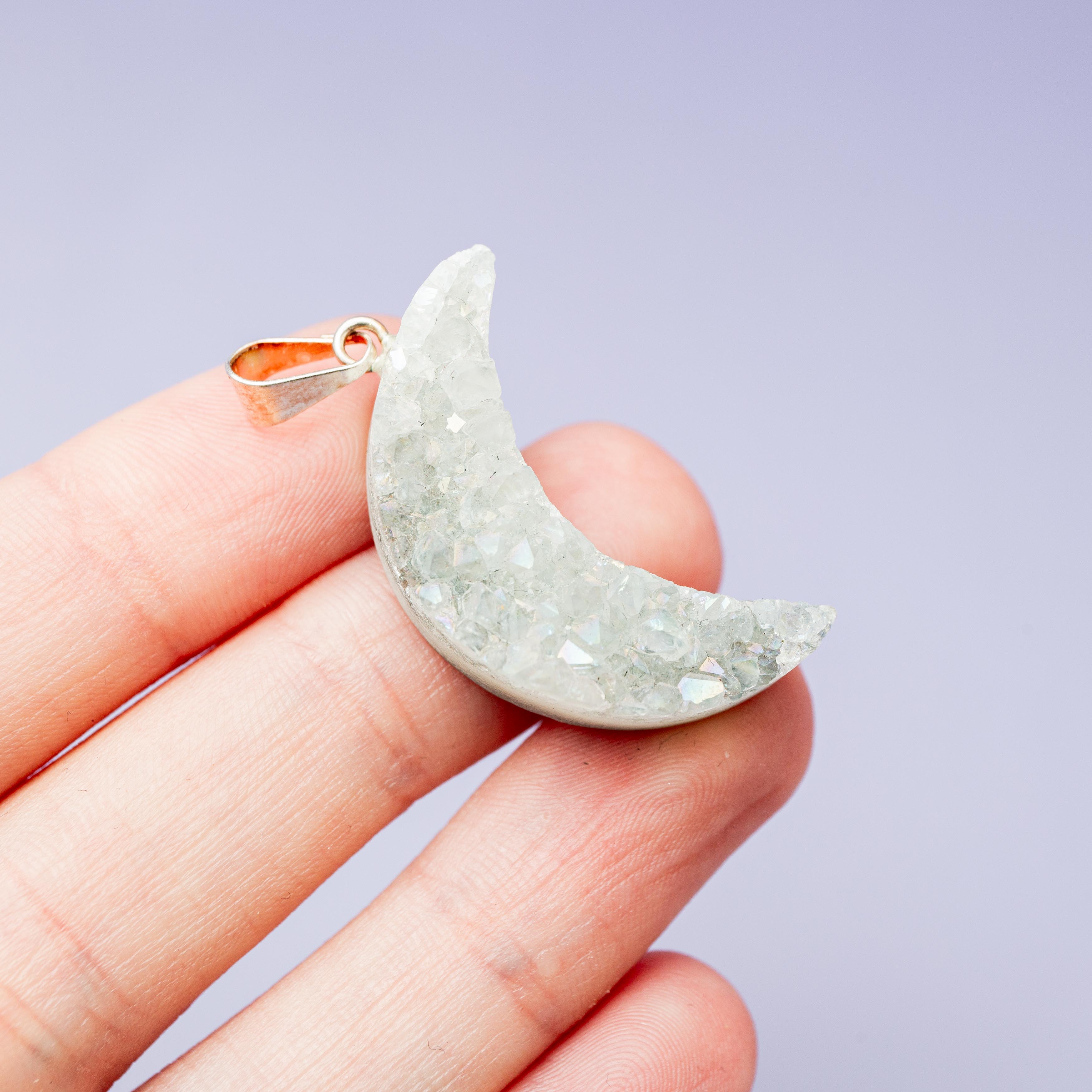 Quartz Pendant - 3 cm