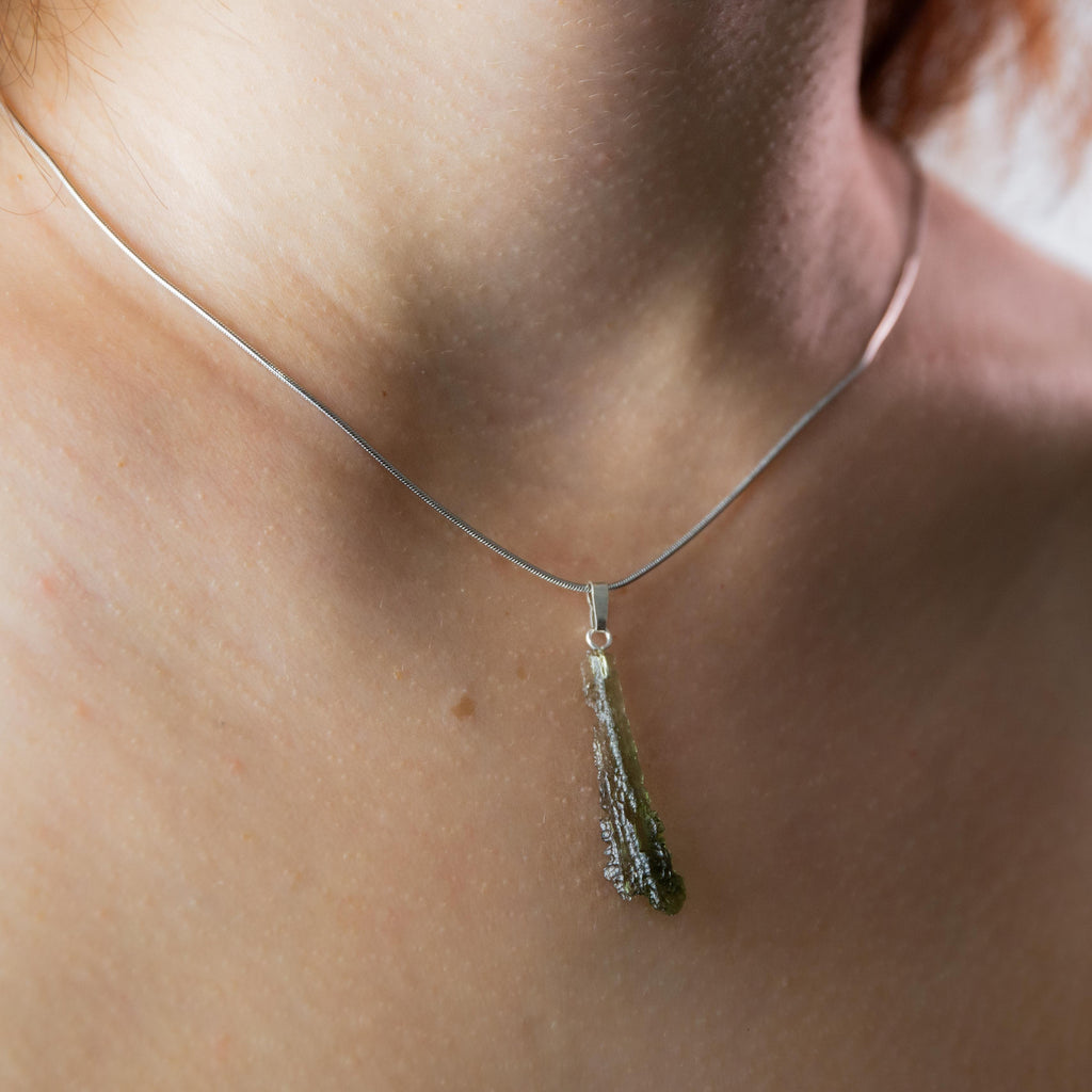 Moldavite Pendant - 0.82g/3.4cm (D)