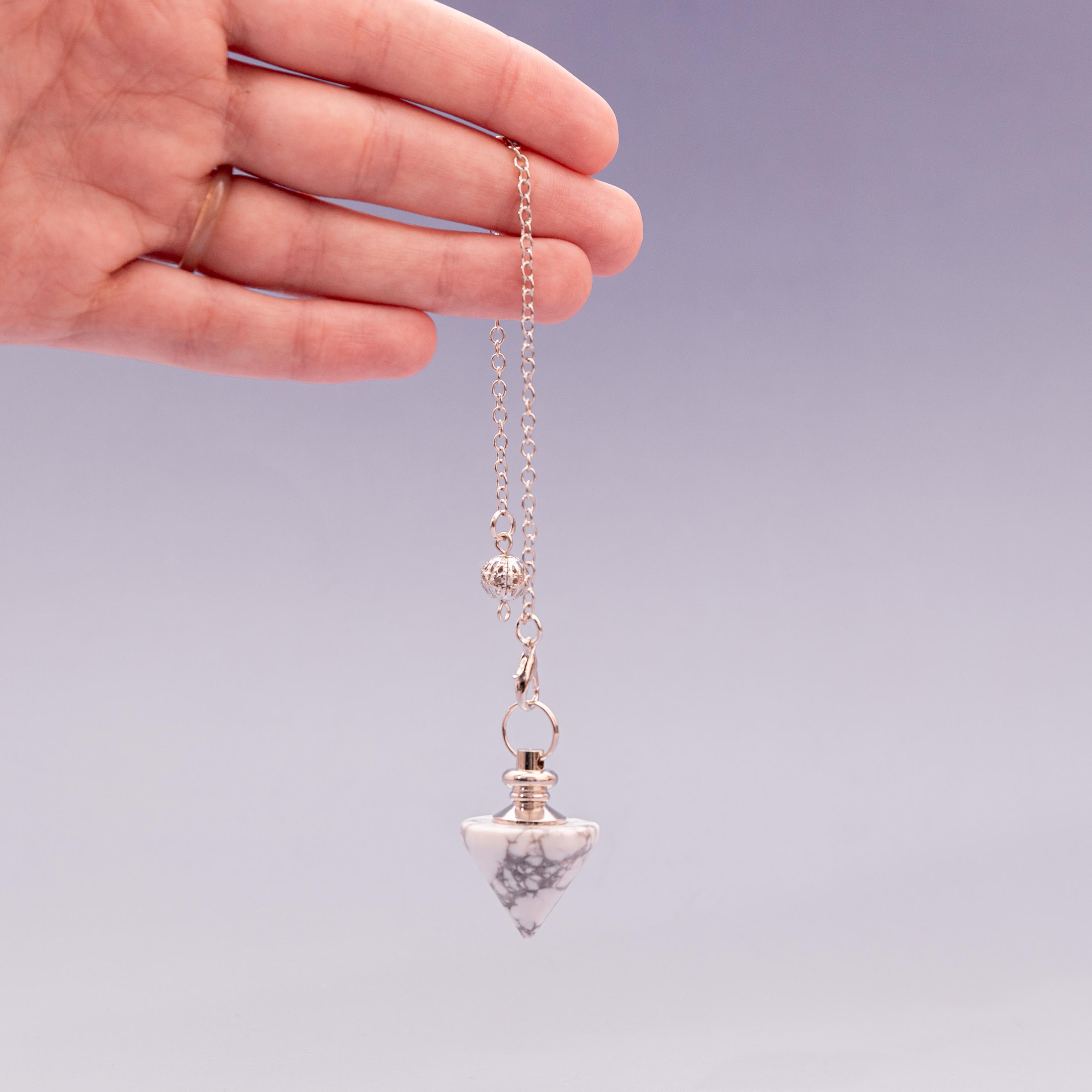 Howlite Pendulum - 21cm