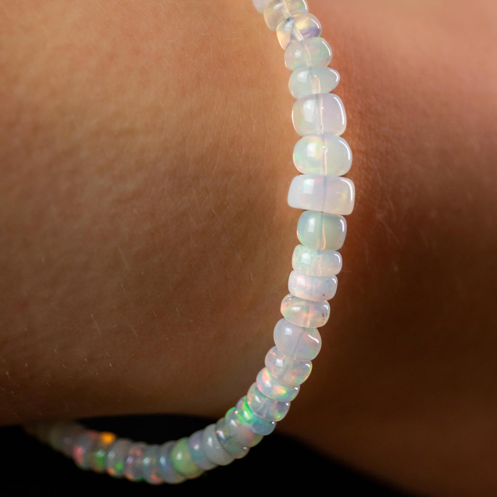 Noble Opal Bracelet - 5-8mm/21cm (B)