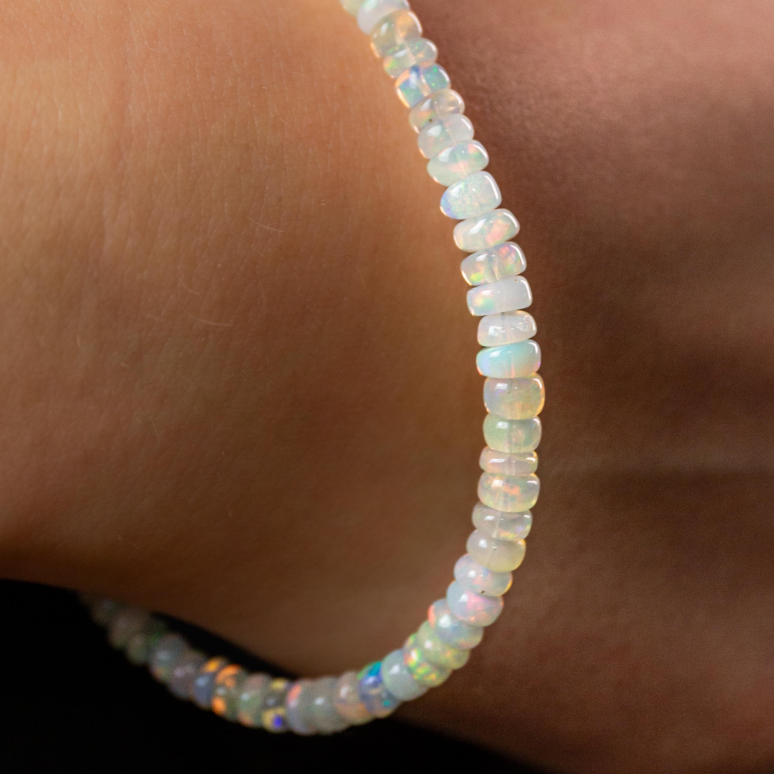 Noble Opal Bracelet - 4-5mm/19.5cm (C)