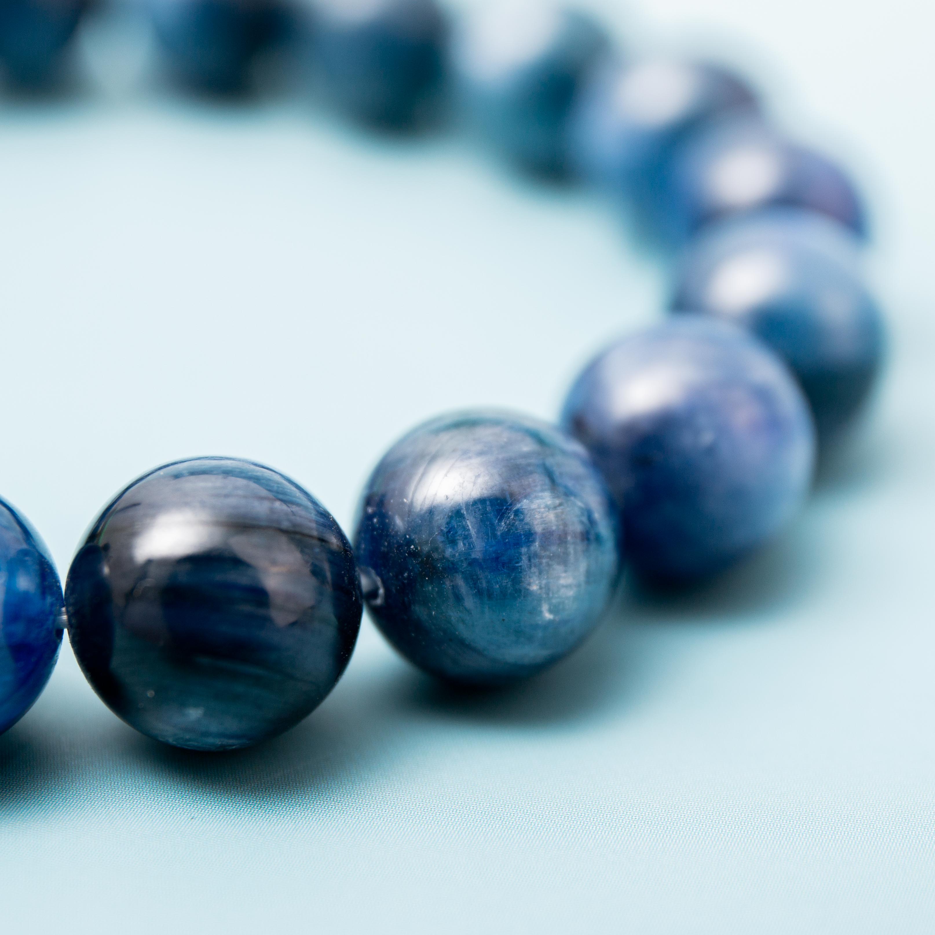 Blue Kyanite Bracelet - 10mm/17.5cm