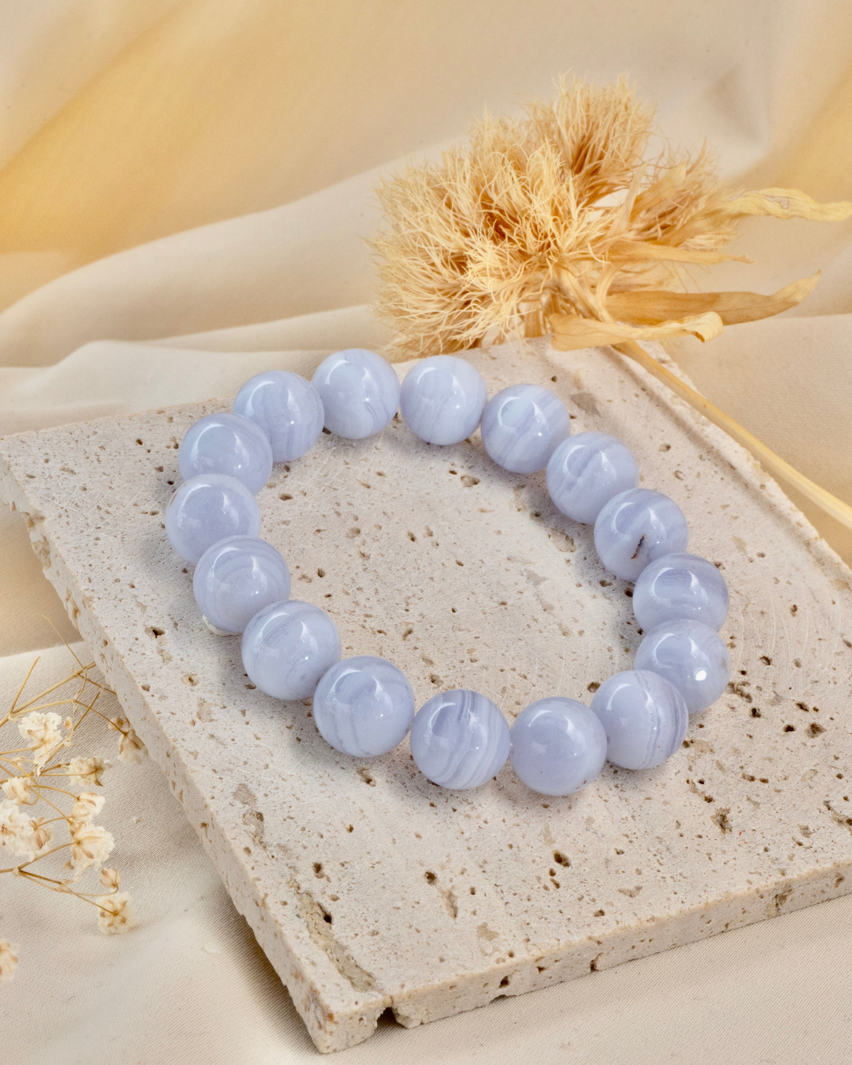 Blue Chalcedony 10.5mm