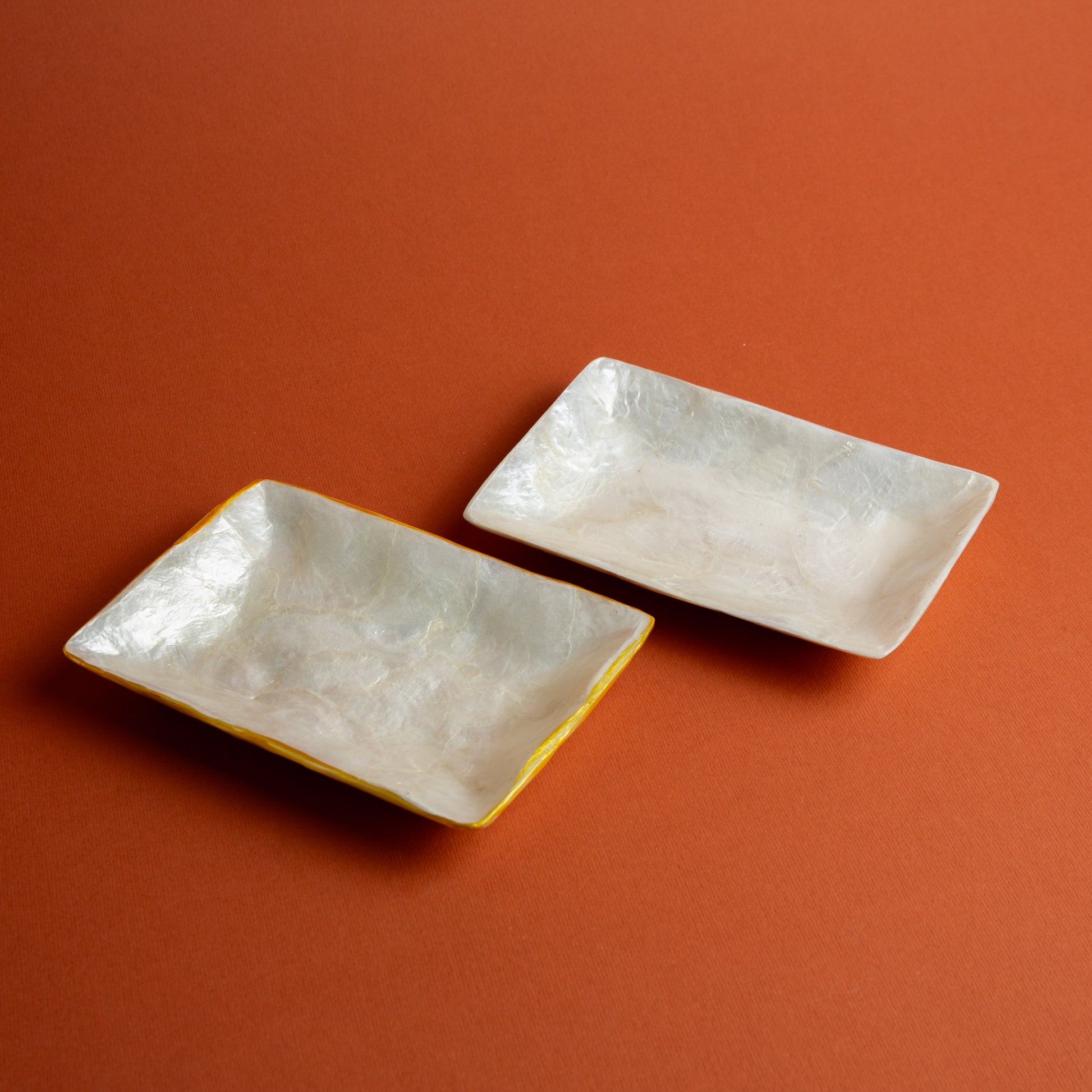 Gyöngyház tál 12cm  - Balinéz kollekció