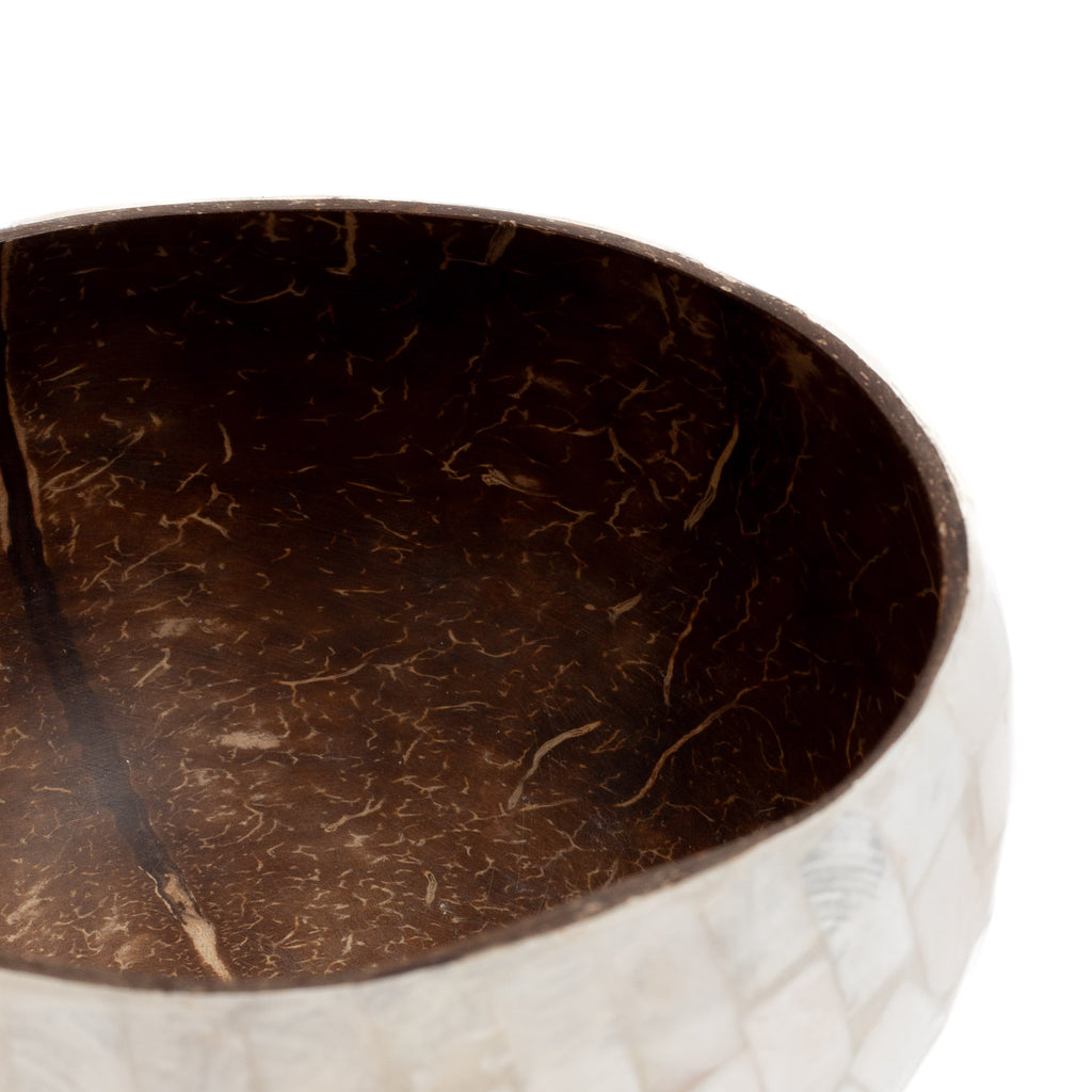 Gyöngyház tál 13cm (Kókuszdió héj) - Balinéz kollekció