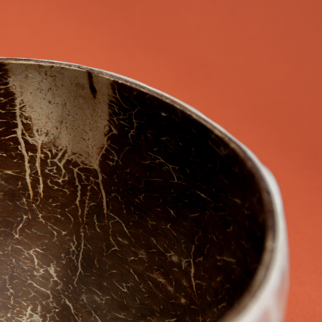 Gyöngyház tál 13cm (Kókuszdió héj) - Balinéz kollekció