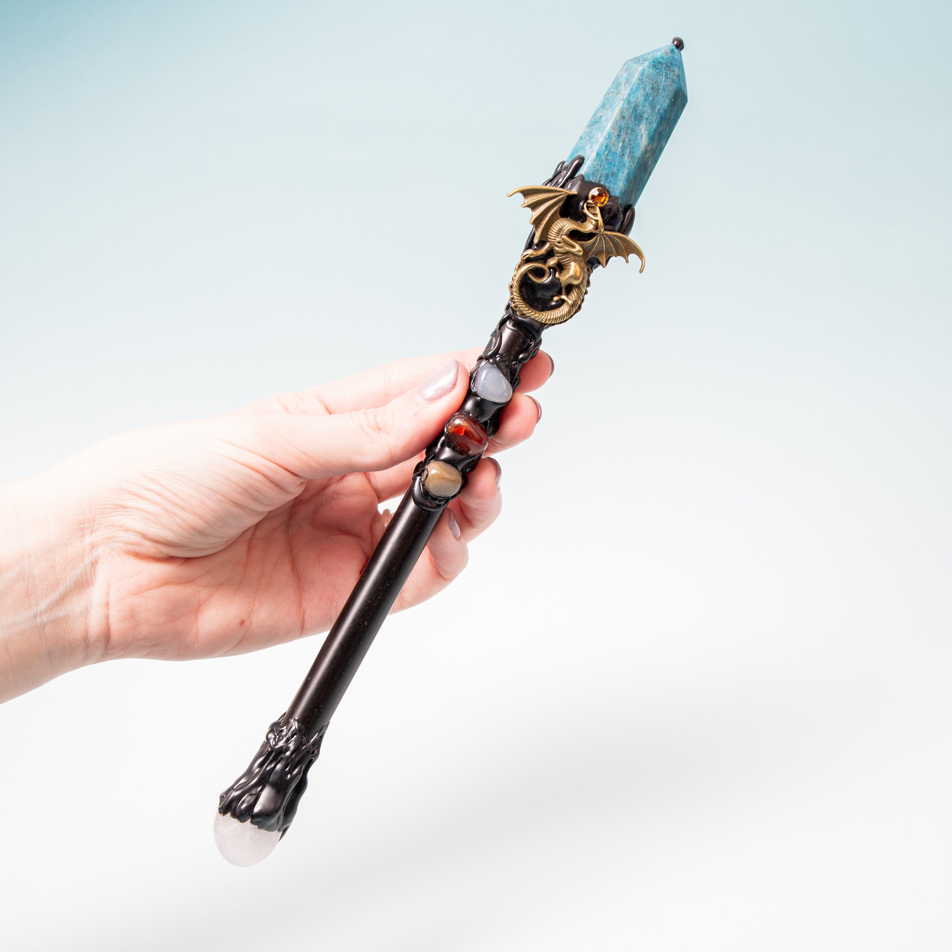 Crystal magic wand Apatite - 25cm (C01)