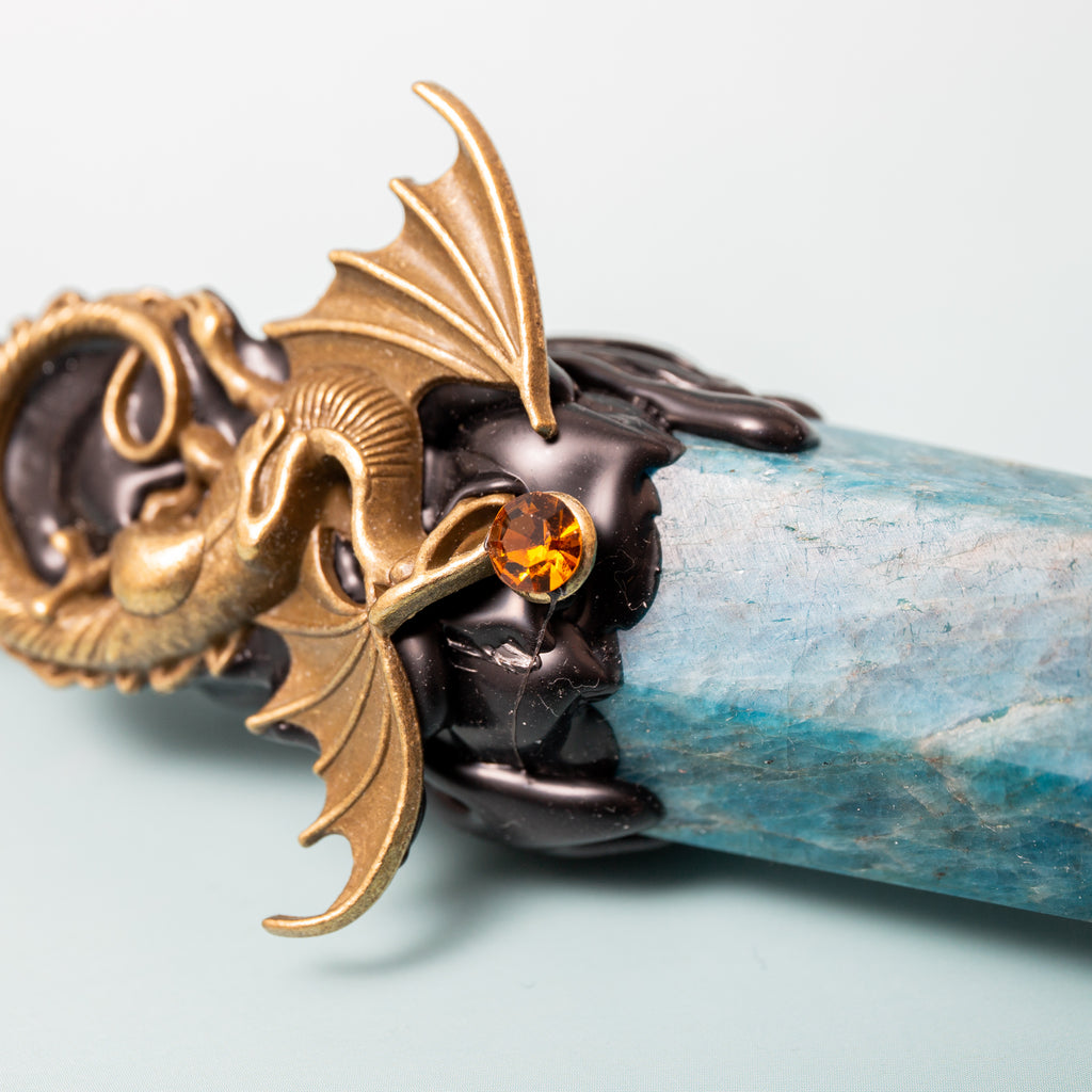 Crystal magic wand Apatite - 25cm (C01)