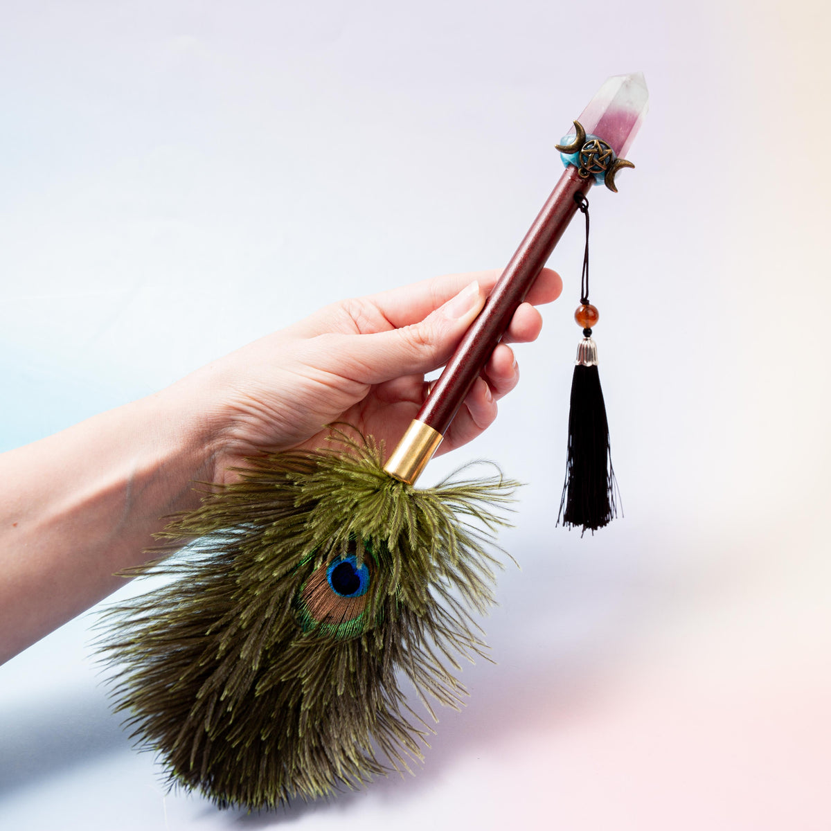 Fluorite Magic Wand / Peacock Feather - 32 cm 64 gr (A)