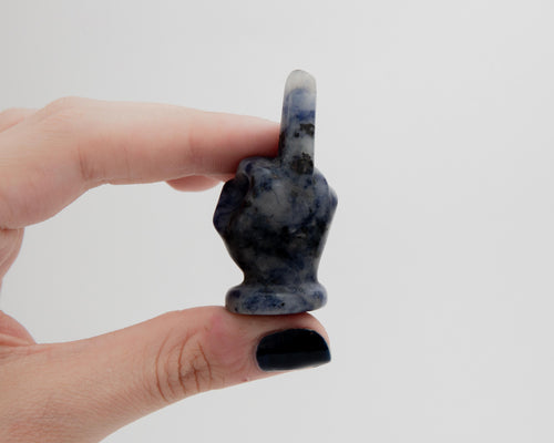 Middle Finger – 5cm Crystal Carving