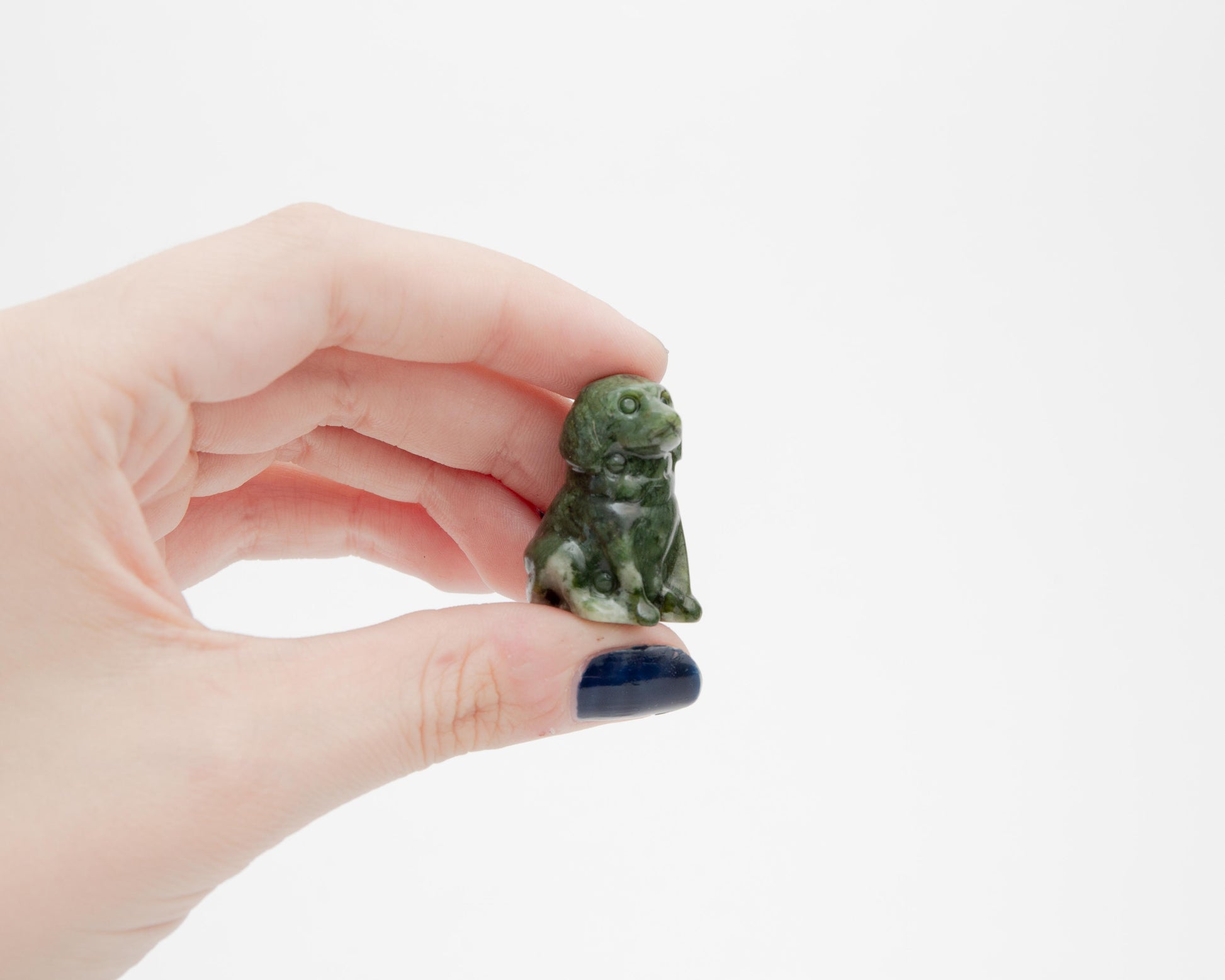 Dog– 3cm Crystal Carving