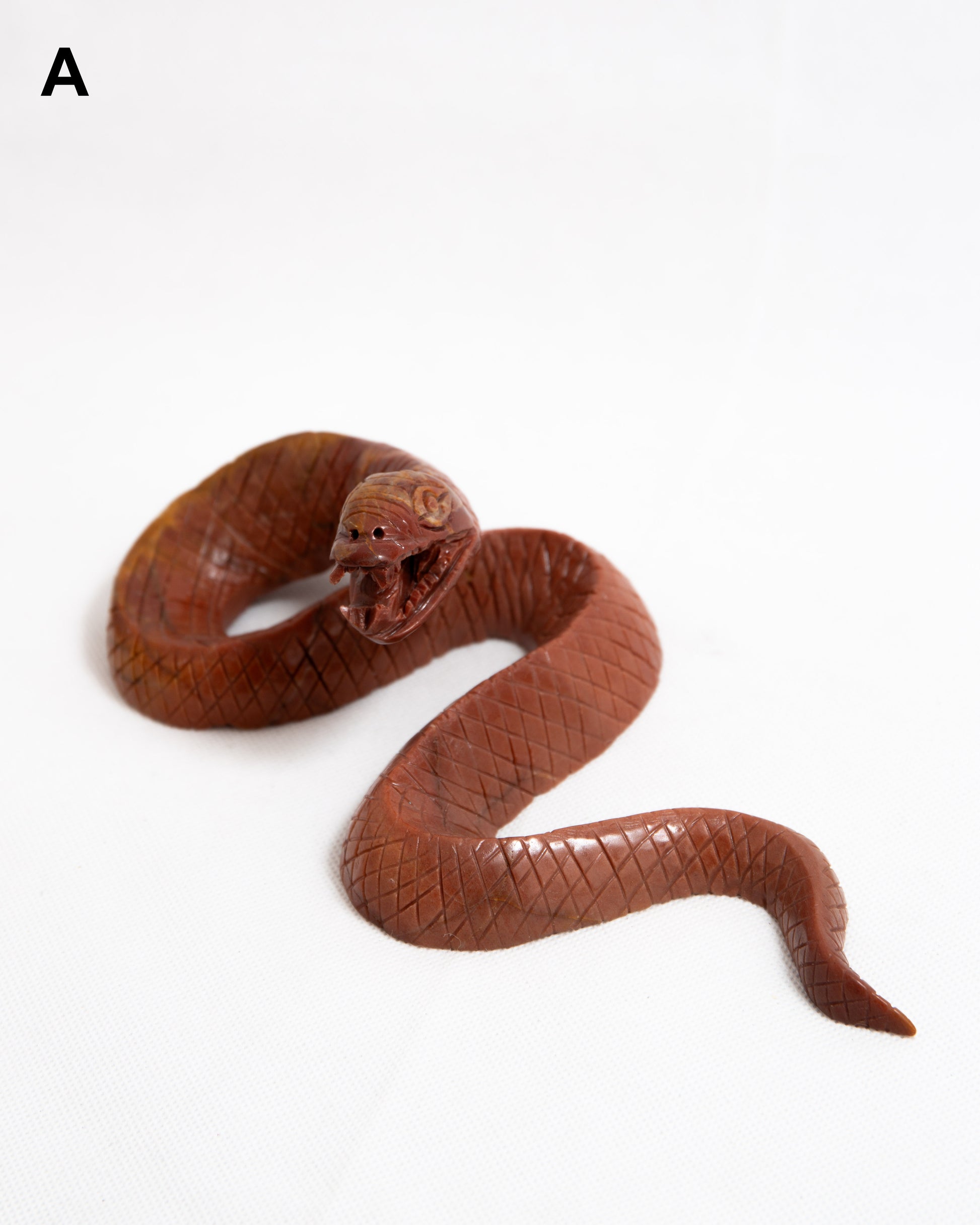 Kígyó Faragvány / Snake Carving A