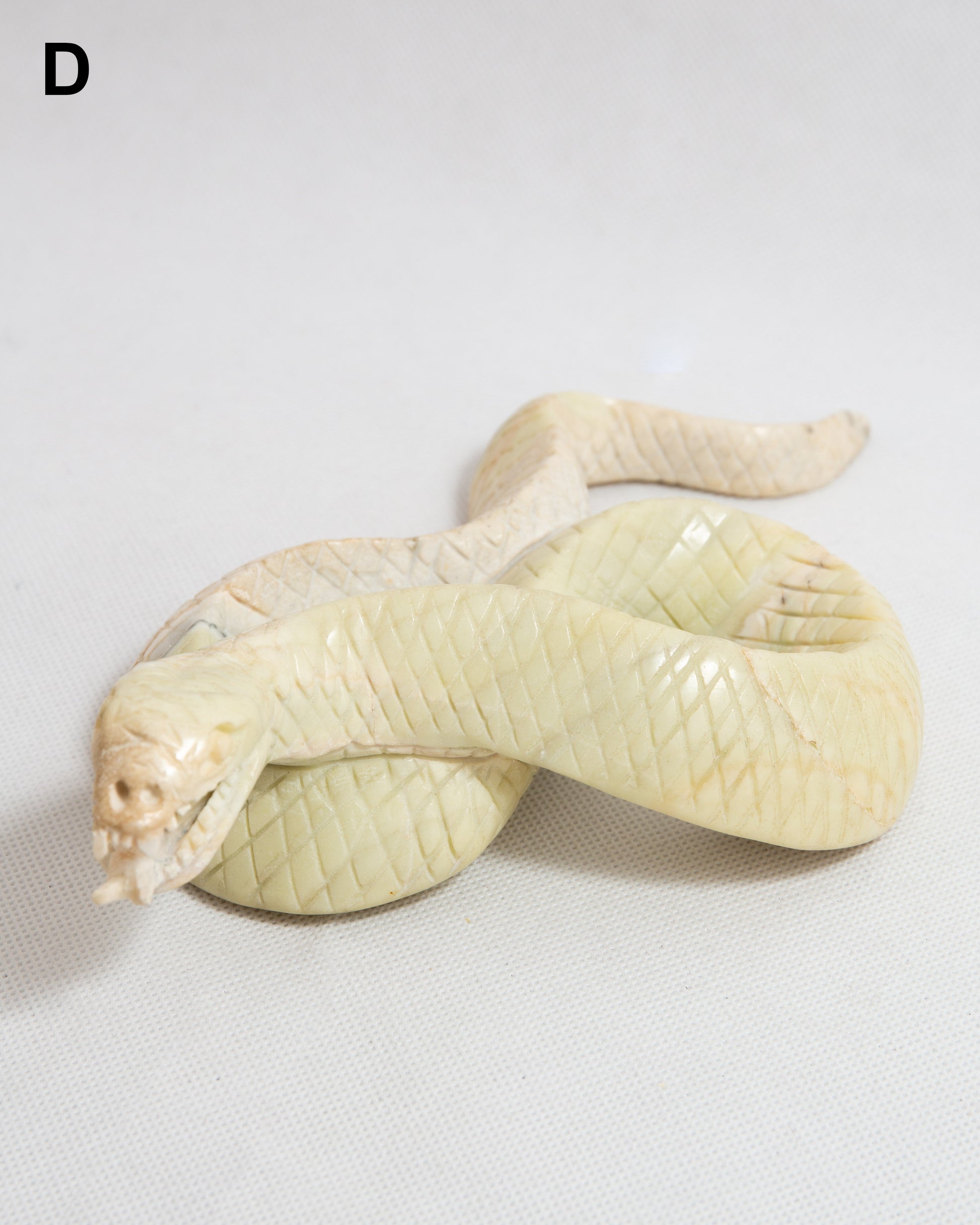 Kígyó Faragvány / Snake Carving D