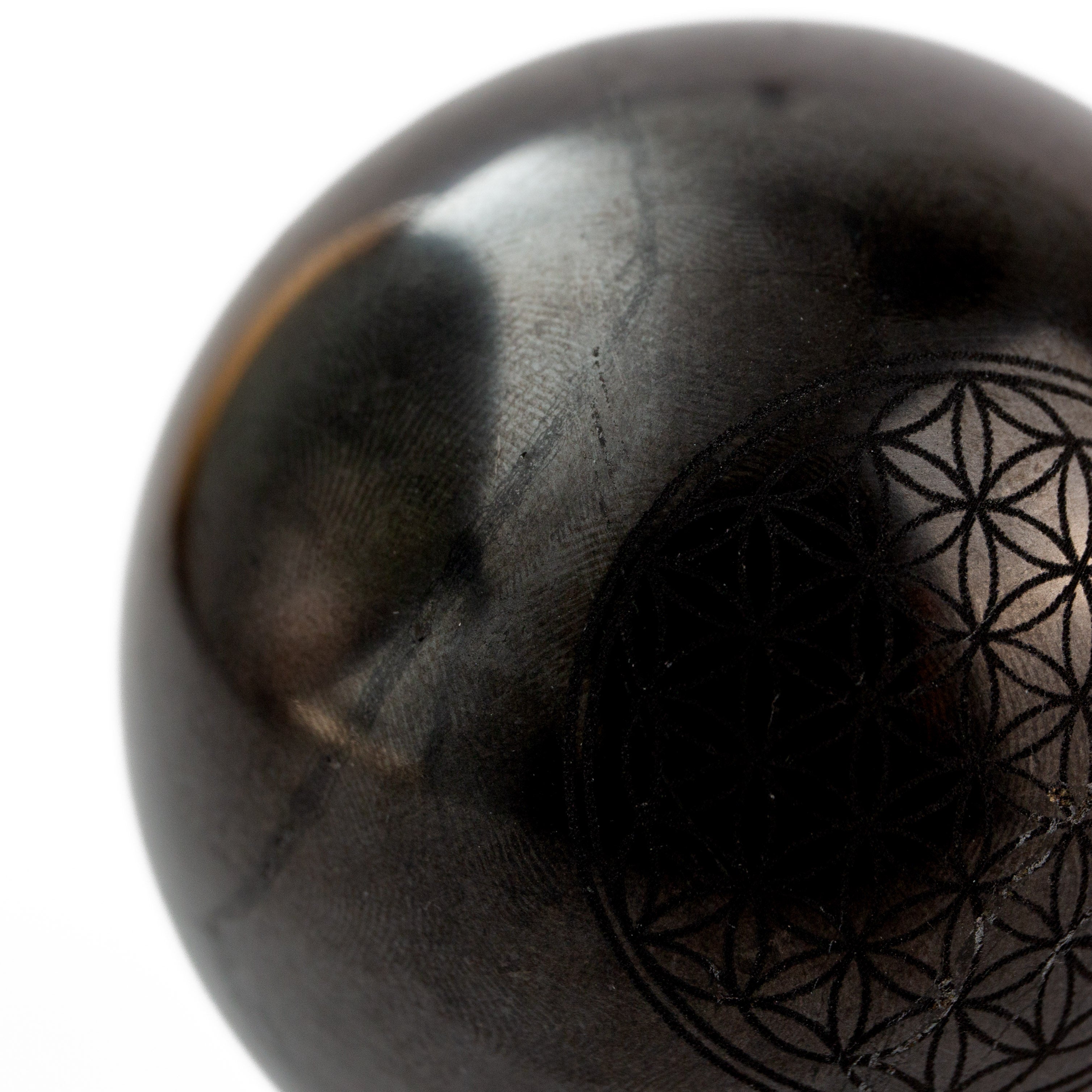 Shungit - Golyó (Az élet virága) 62 mm