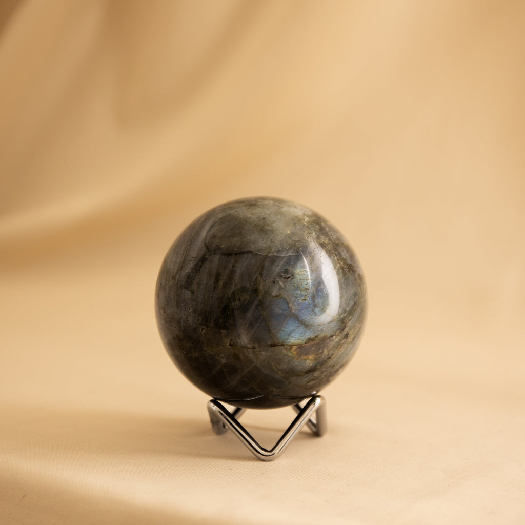 Labradorit Golyó - 74mm