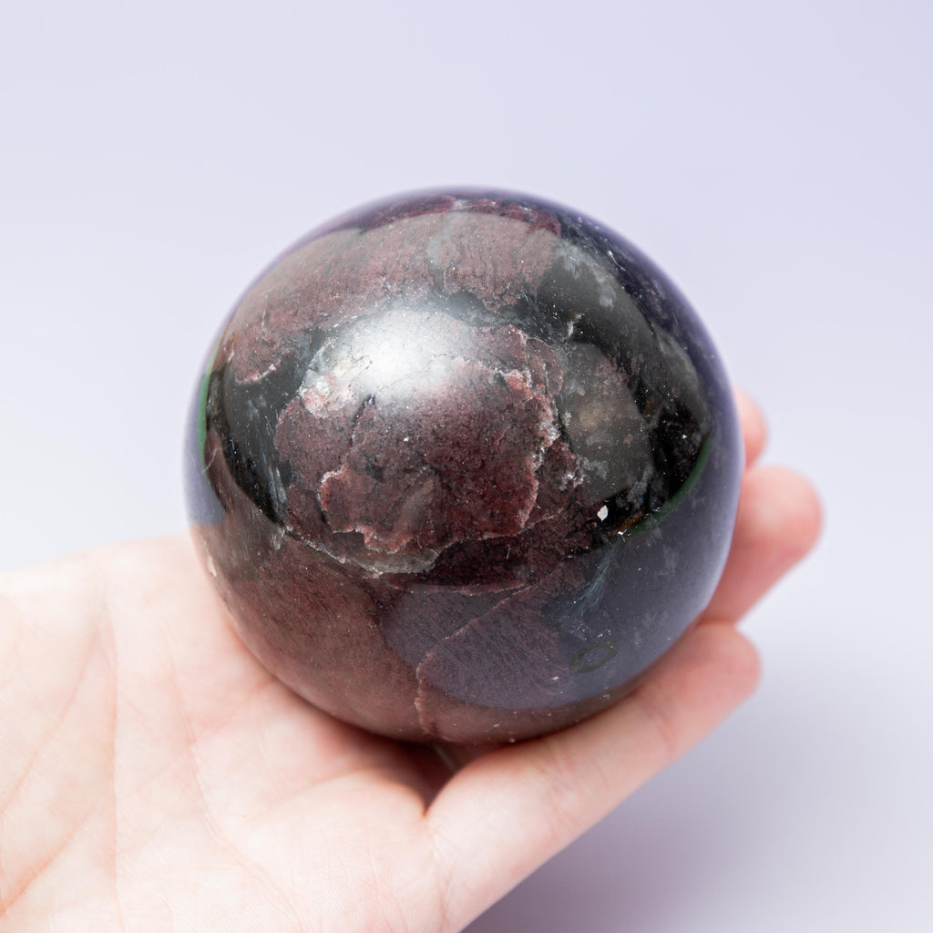 Garnet Sphere - 76mm/582g