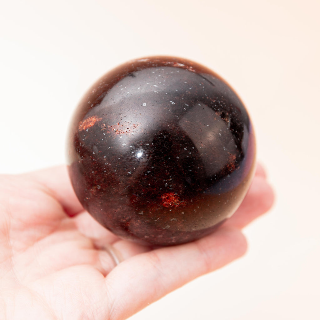 Red Mica Sphere - 62mm/322g